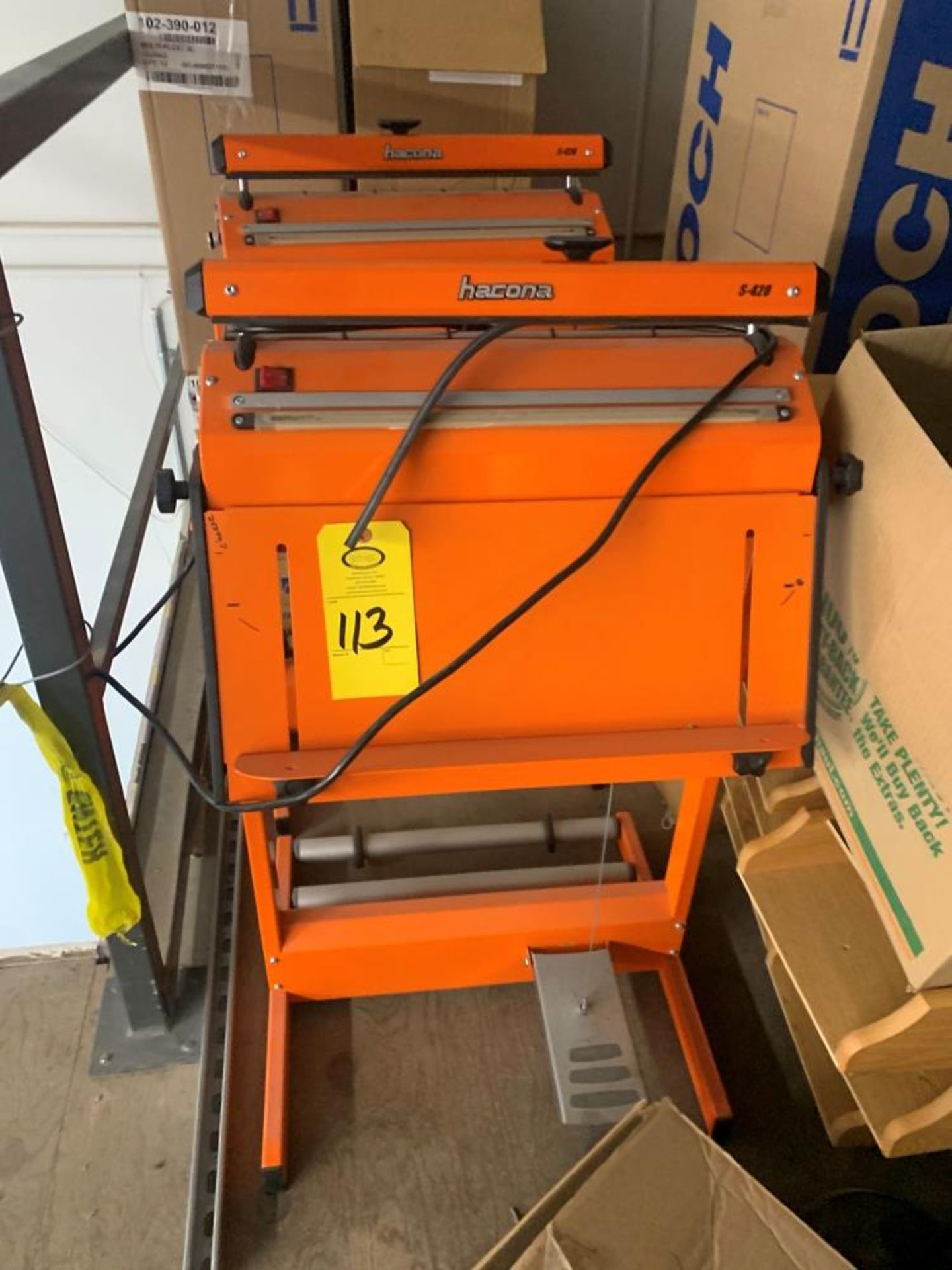 HACNOA Mdl. S420 Manual Sealer, 18" seal bar (Required Loading Fee: $50.00) NO HAND CARRY (Price - Image 4 of 4
