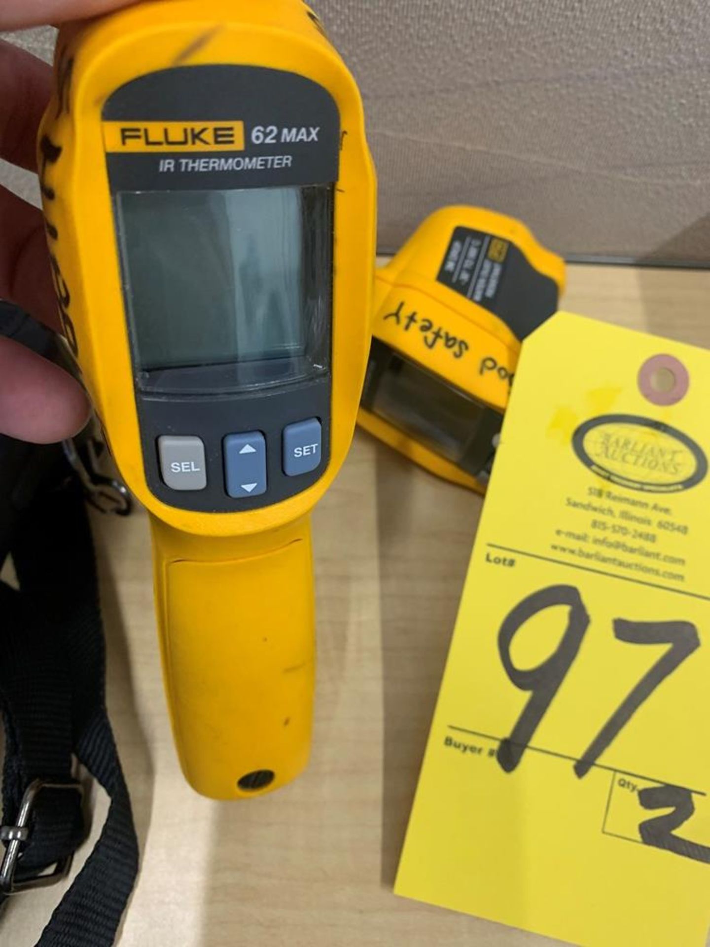 Fluke Mdl. 62 Hand Held Digital Thermometer (Required Loading Fee: $10.00) NO HAND CARRY (Price Is