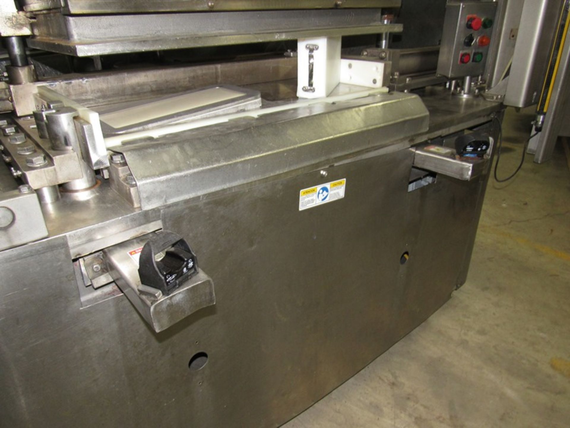 Anco Mdl. 1411 Bacon Press designed to press uniform thickness and width to maximize slicing yields, - Image 5 of 16