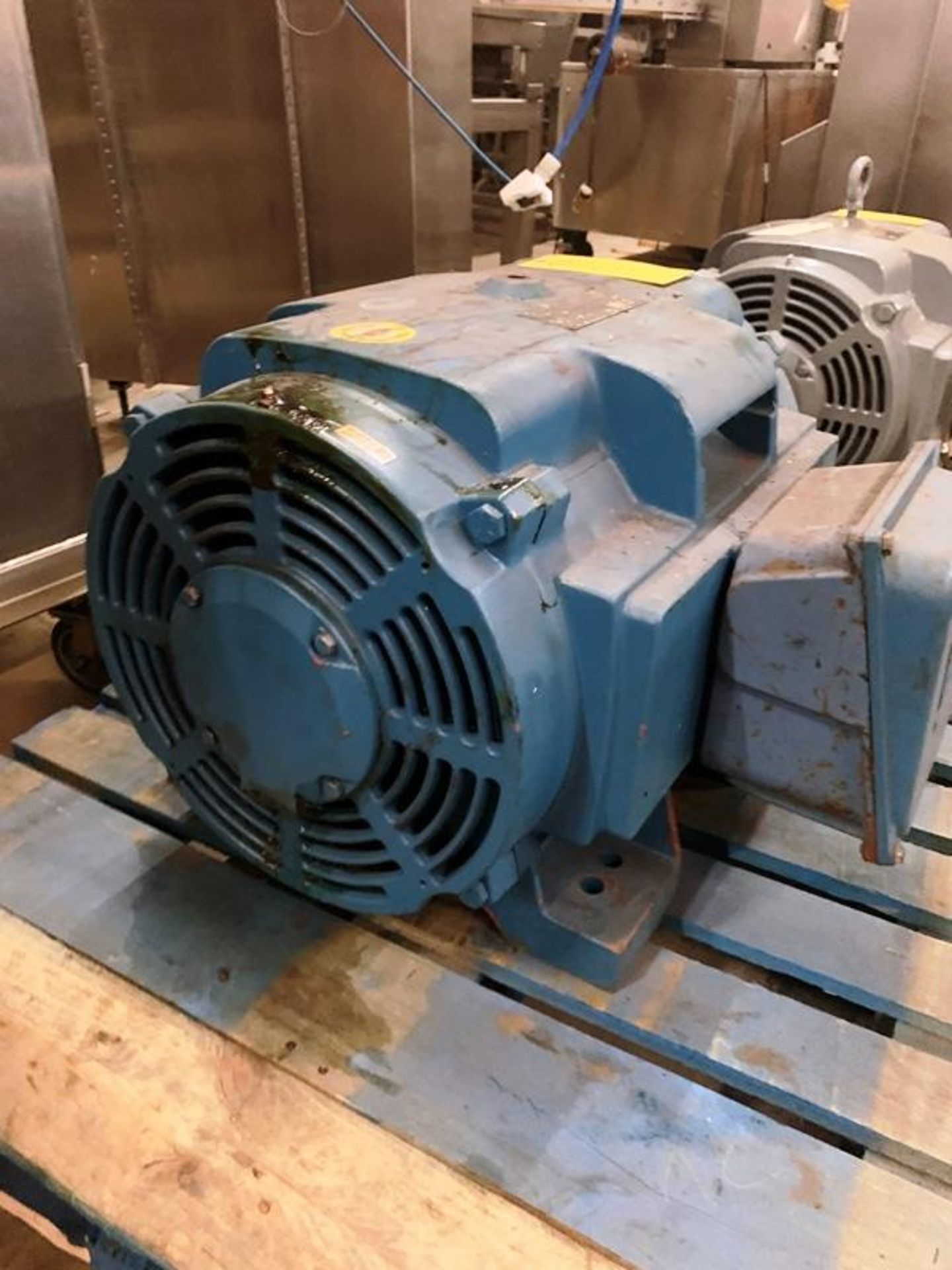 Used Motor, 75 h.p., 230/460 volts (Located in Sandwich, IL) - Image 4 of 4