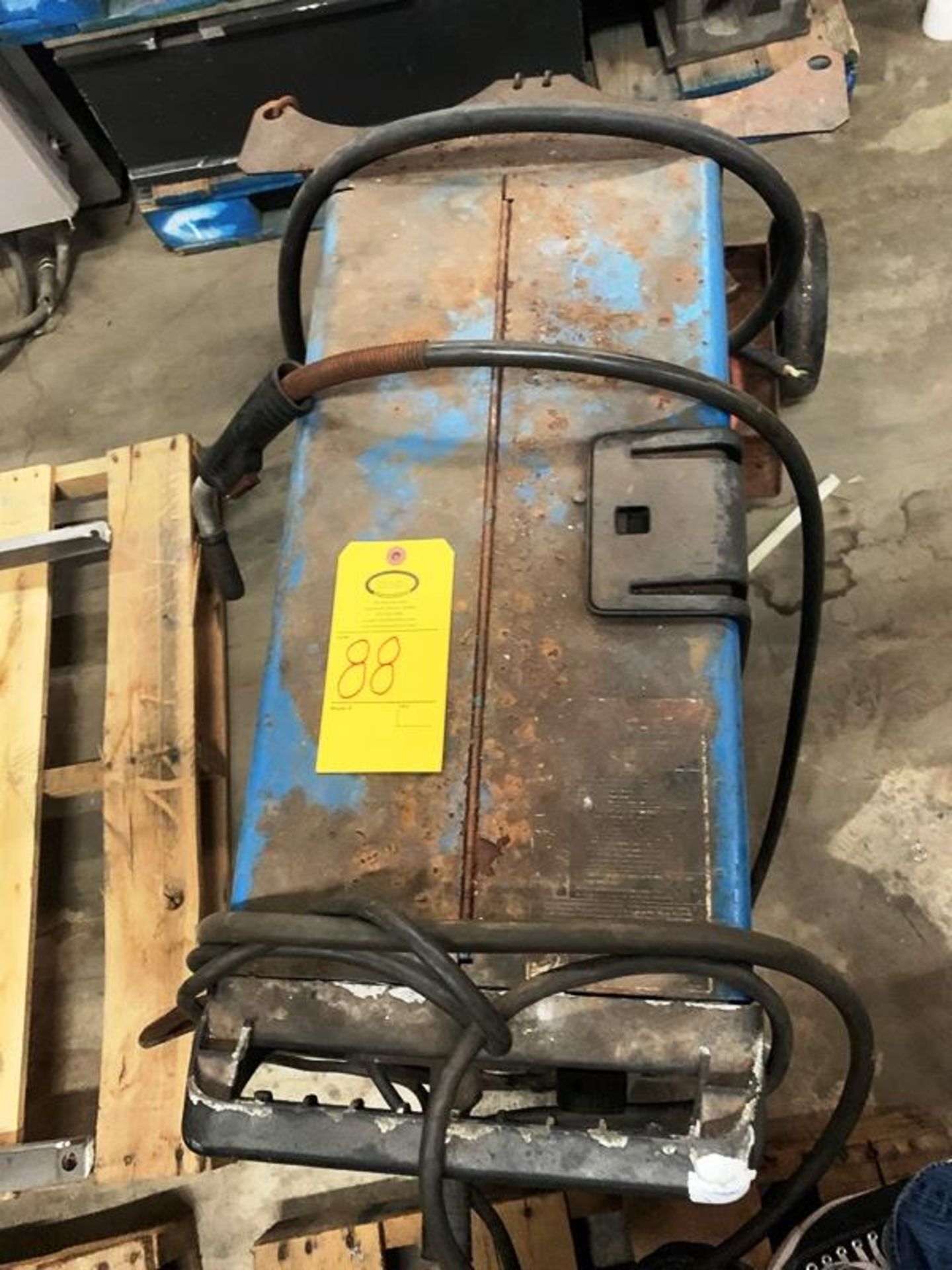 Miller Matic 251 Welder, Ser. #LB242869m 200/230 volts, 1 phase (Located in Sandwich, IL)