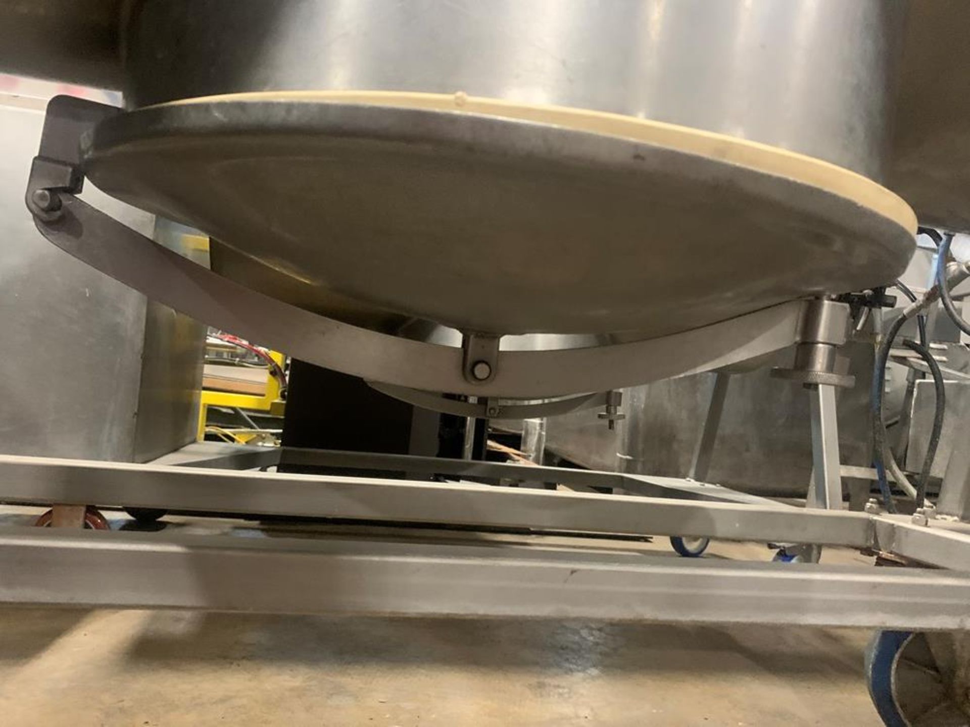 Stainless Steel Vacuum Tumbler, 110 volts, 1 phase, 4' long X 2' diameter drum (Located in Plano, - Image 14 of 14