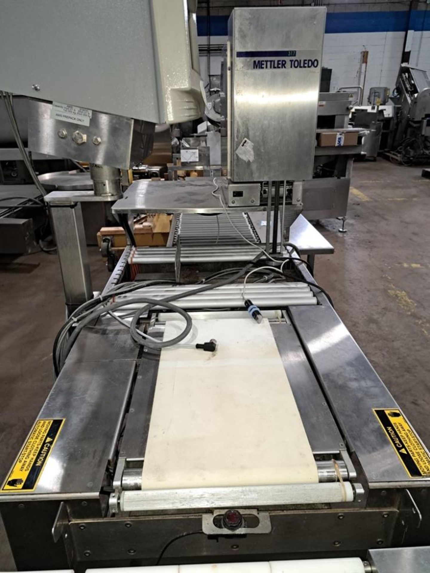 Mettler-Toledo Mdl. 0317/8361 Auto Labeler with Smart Touch weighing controller, infeed/discharge - Image 6 of 10