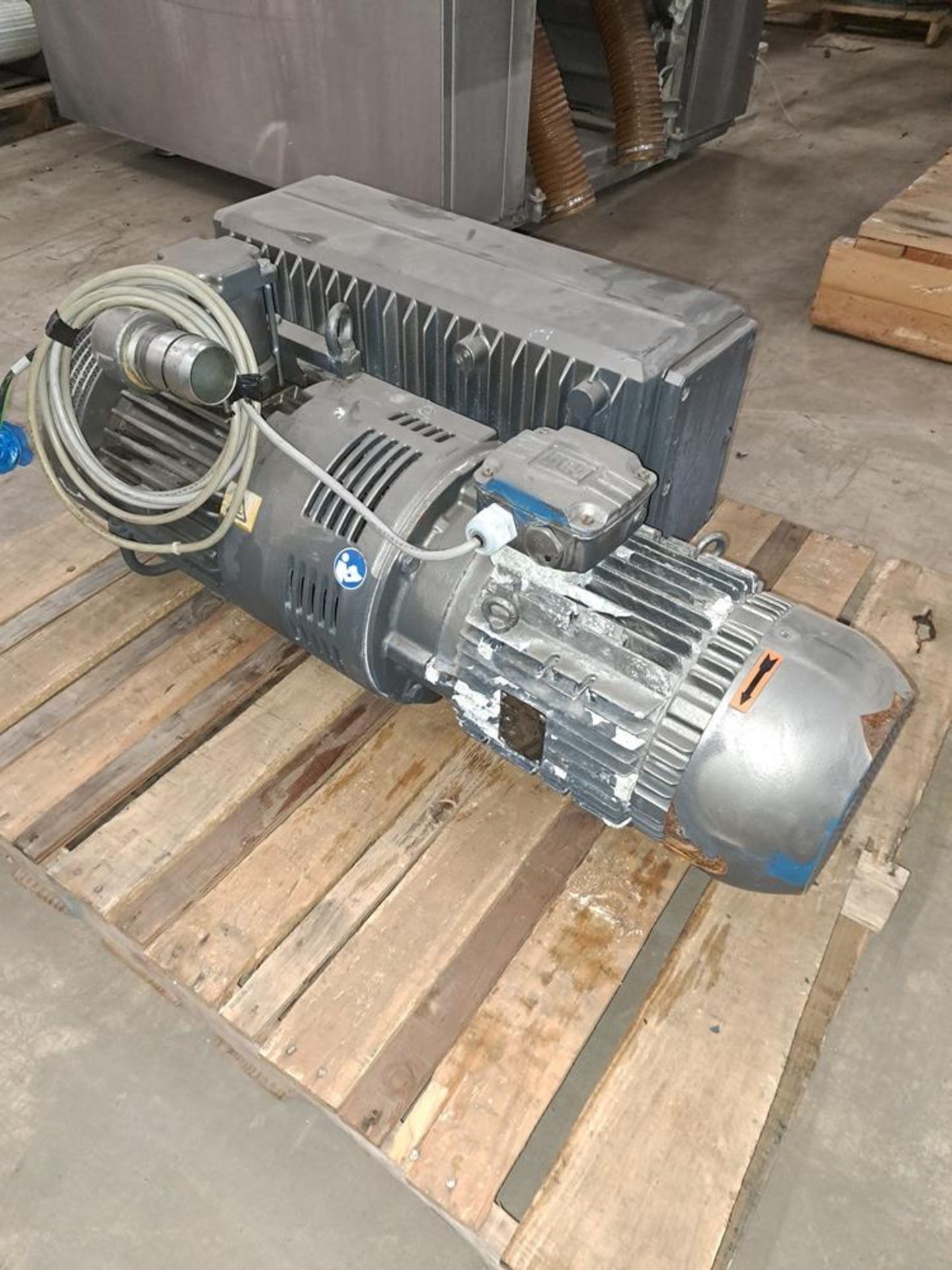 Busch Mdl. RA0250D5H3 Vacuum Pump, 7.5 KW, 3 phase, 60 hz motor, Ser. #C172700021B (Located in - Image 2 of 4