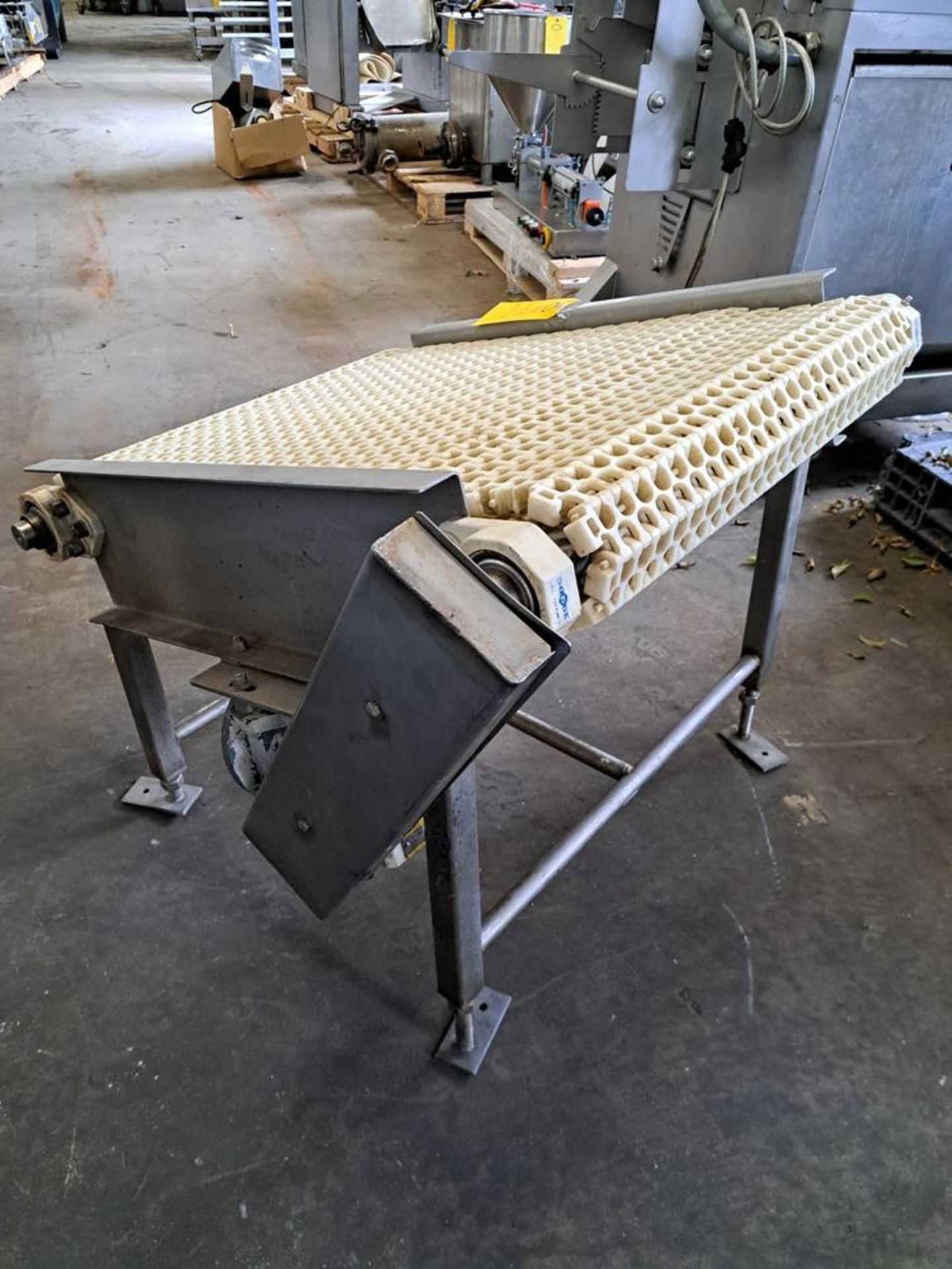 Incline Conveyor, 24" wide X 36" long, 18" infeed, 28" discharge, missing motor (Located in - Image 2 of 3