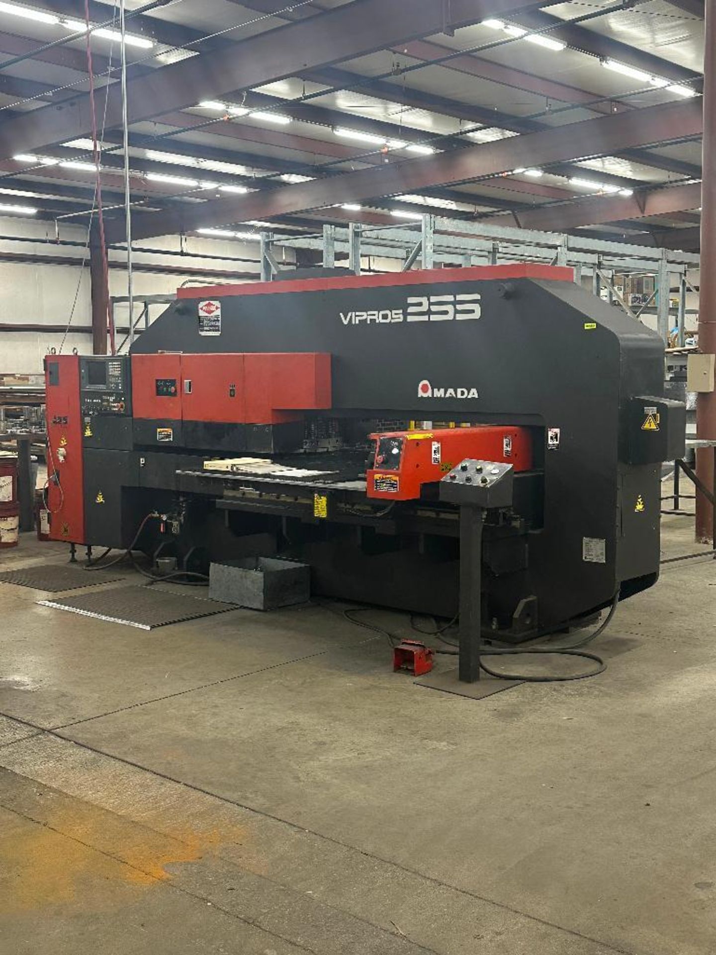 Amada Vipros 255 CNC Turret 20 Ton Press WITH SBC CHILLER AND FULL WORK TABLE OF PARTS AND ACCESSORI - Image 5 of 70