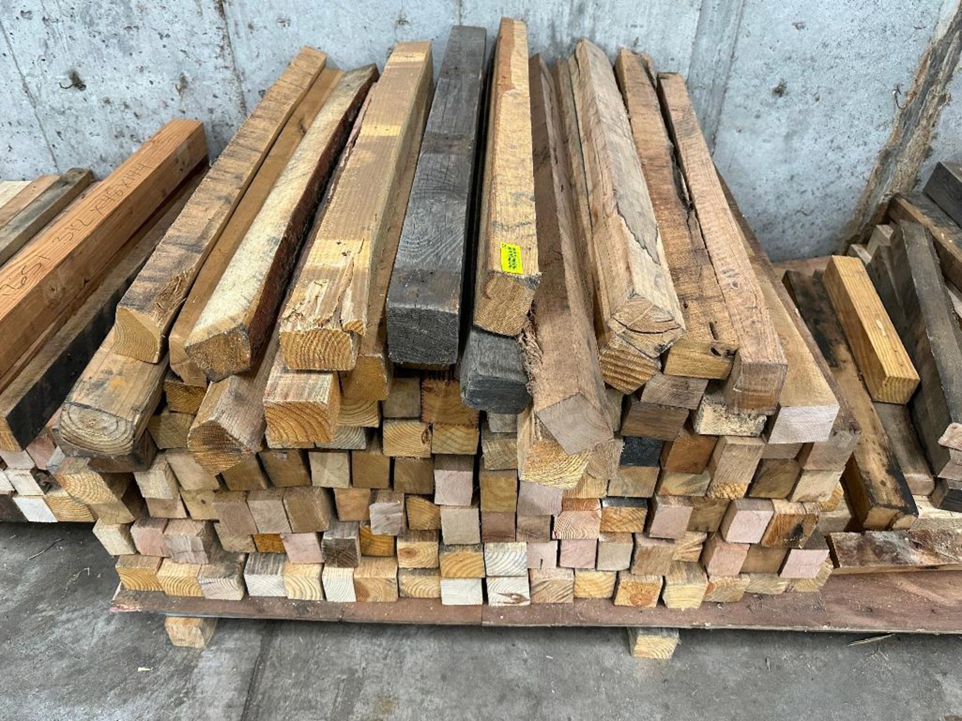 (1) PALLET OF 3" X 48" & 47" BOARDS