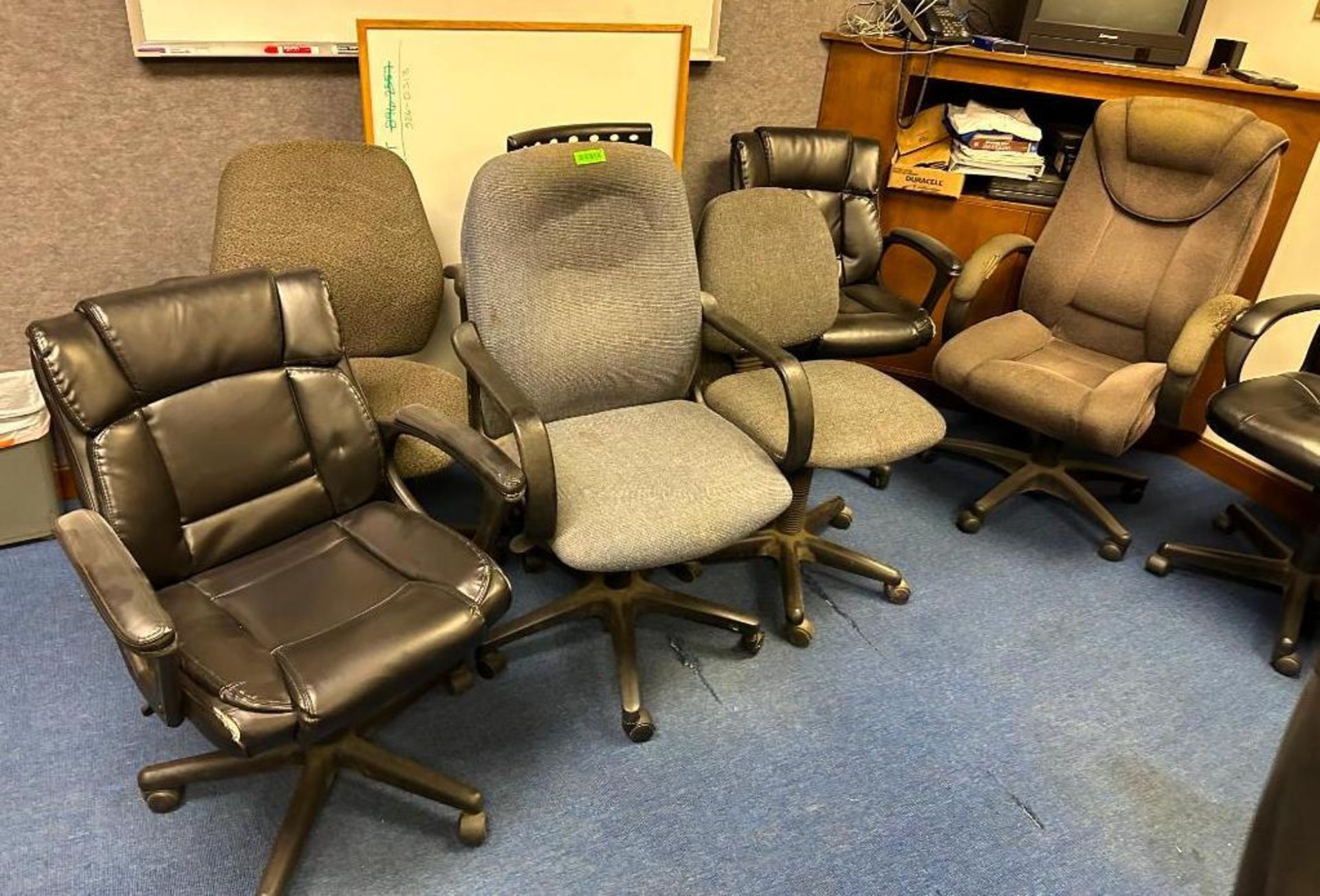 ASSORTED OFFICE CHAIRS AS SHOWN