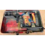 ELECTRIC ROTARY HAMMER WITH CASE