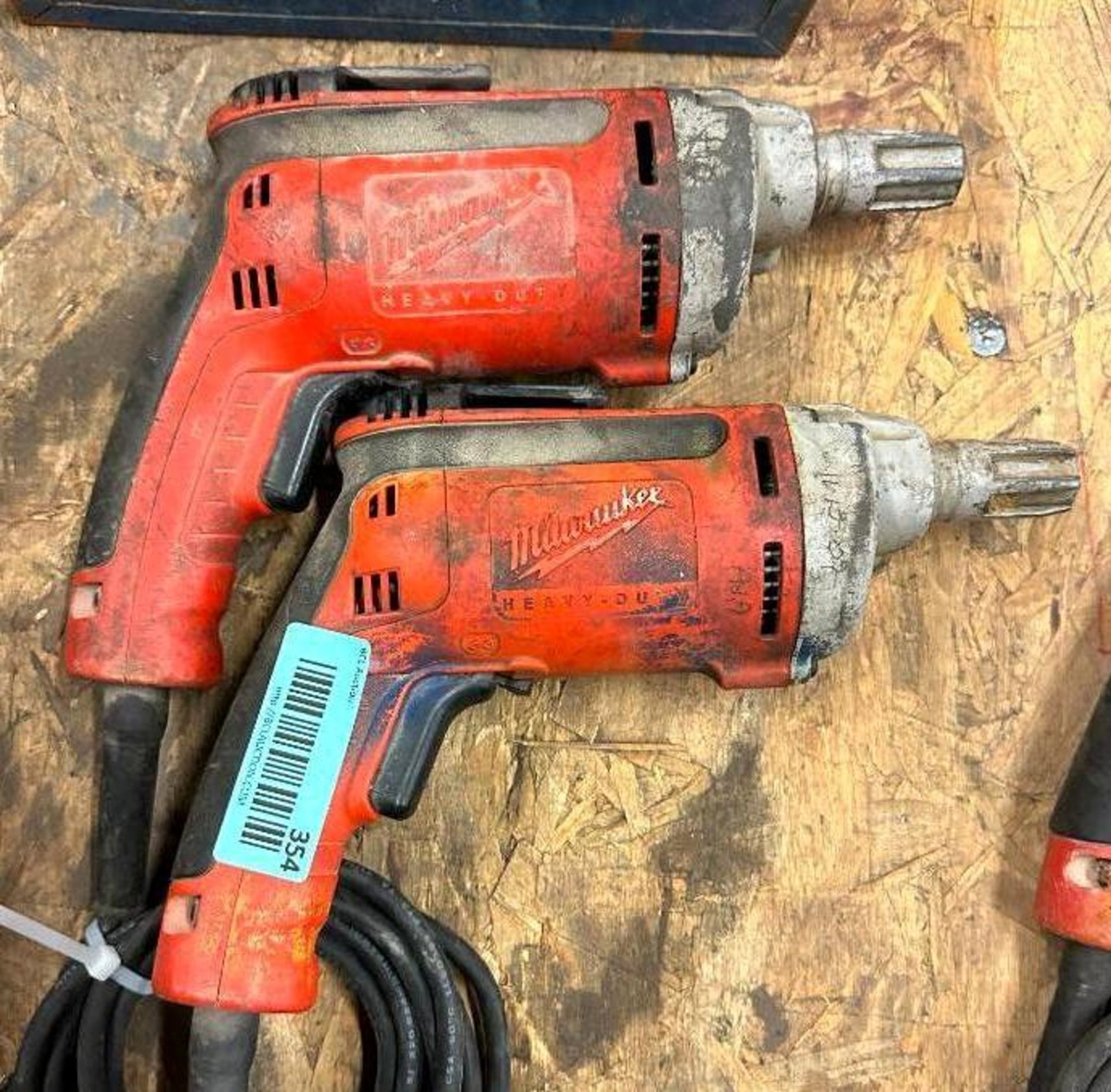 (2) ELECTRIC DRYWALL SCREWDRIVERS
