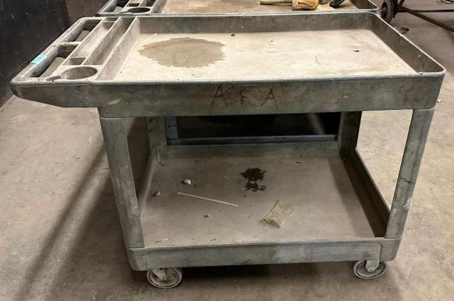 2-TIER UTILITY CART