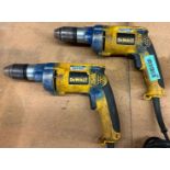 (2) ELECTRIC VSR SCREWDRIVERS