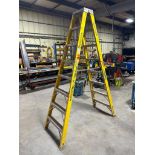 8 FT. FOLDING LADDER