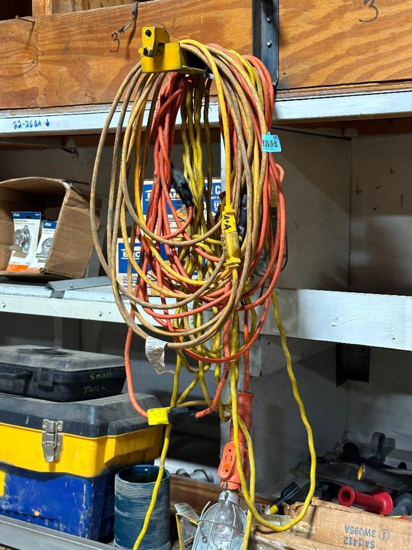 ASSORTED GROUP OF ELECTRICAL CABLES AND EXTENSION CORDS - Image 2 of 2