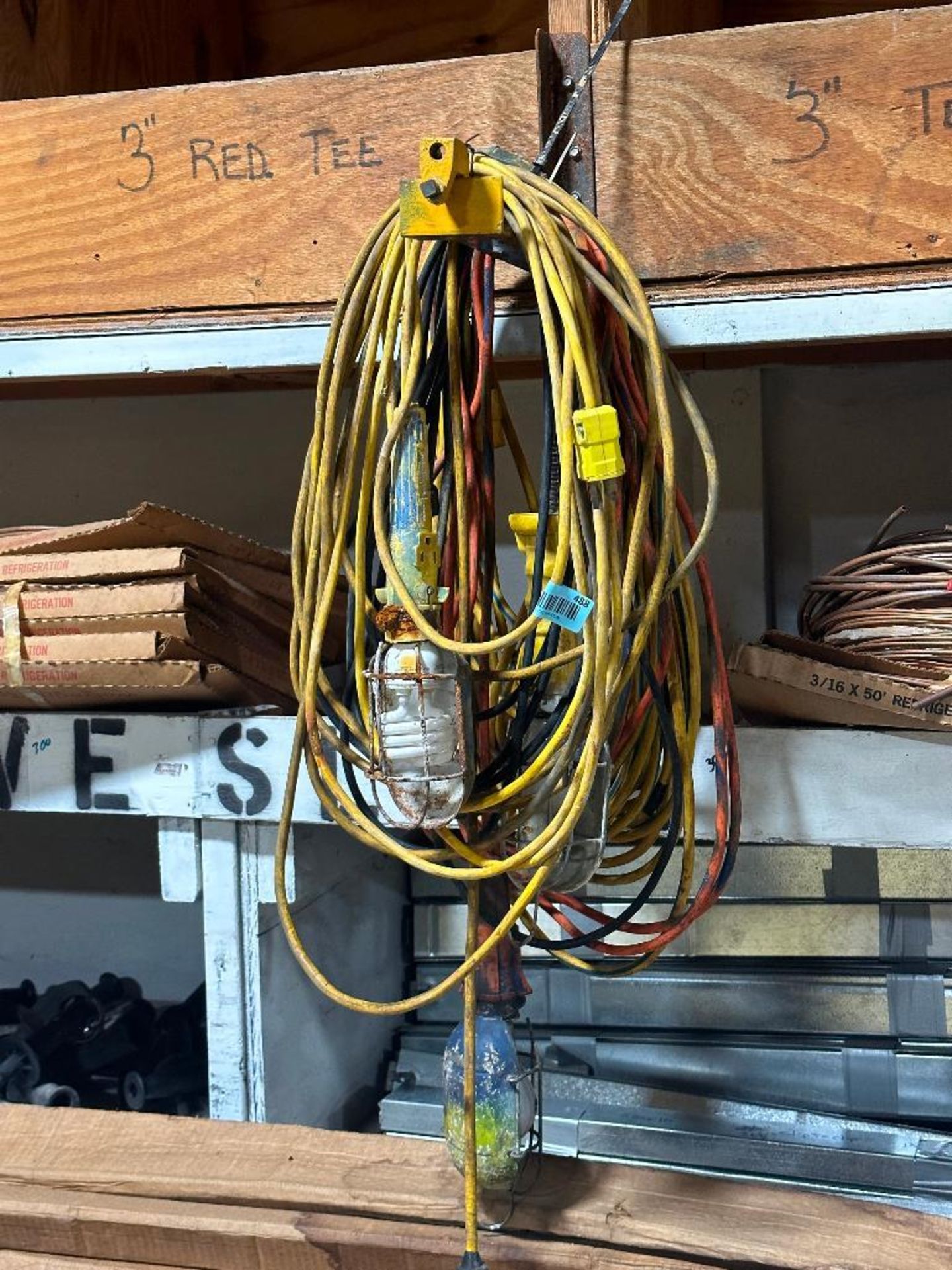 ASSORTED GROUP OF ELECTRICAL CABLES AND EXTENSION CORDS - Image 2 of 3