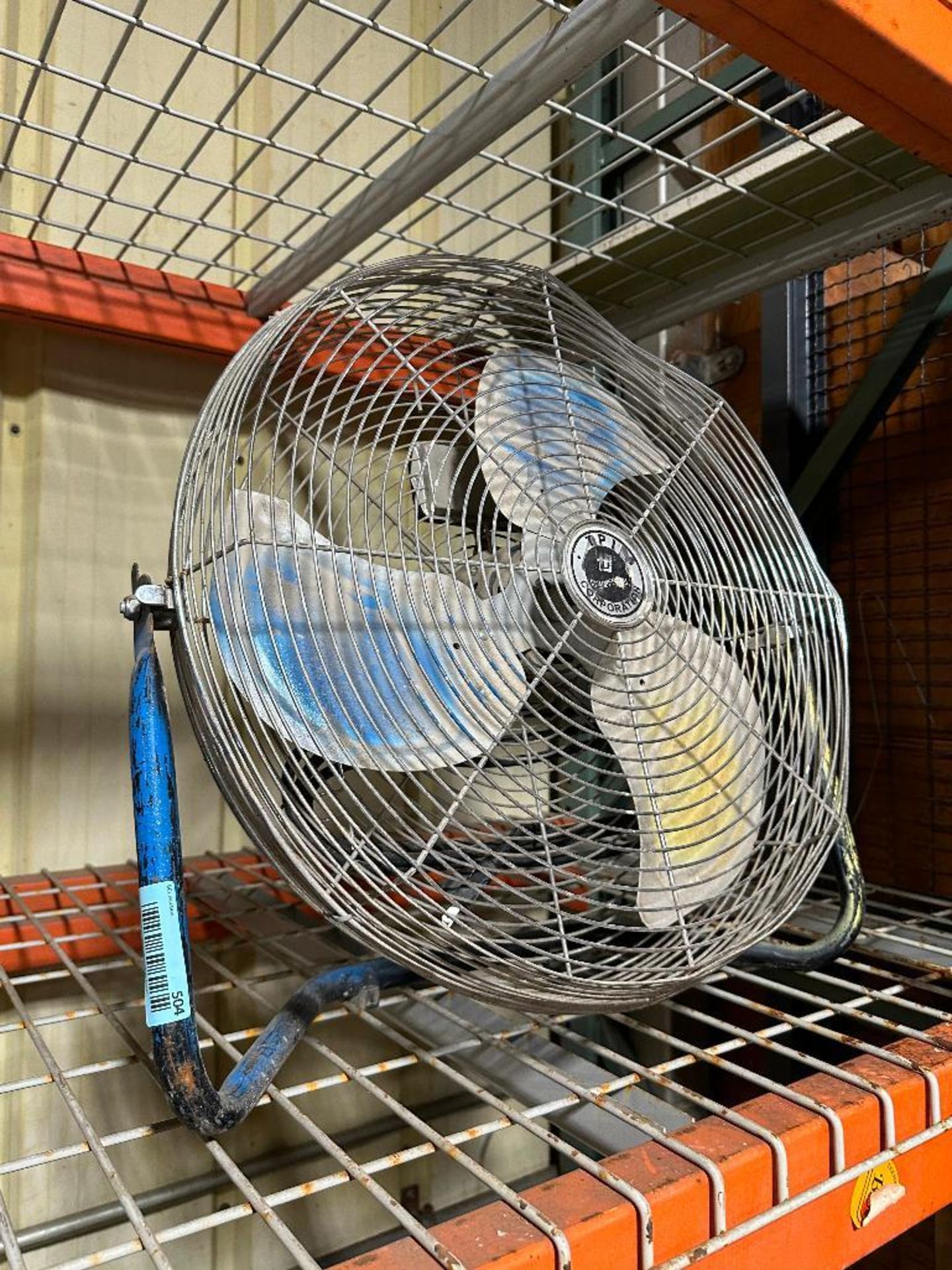 SHOP FAN