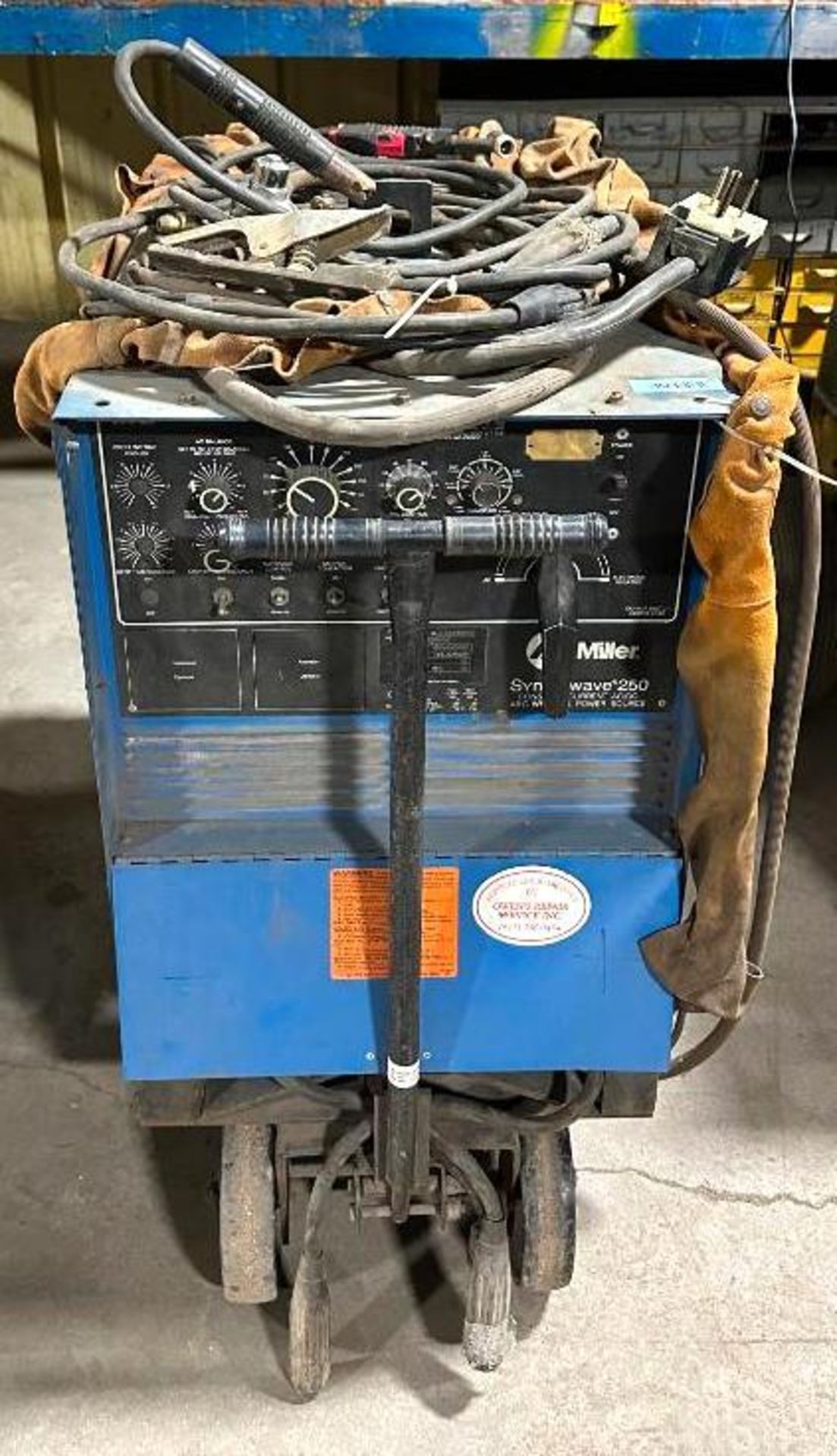 SYNCROWAVE 250 AC/DC ARC WELDER