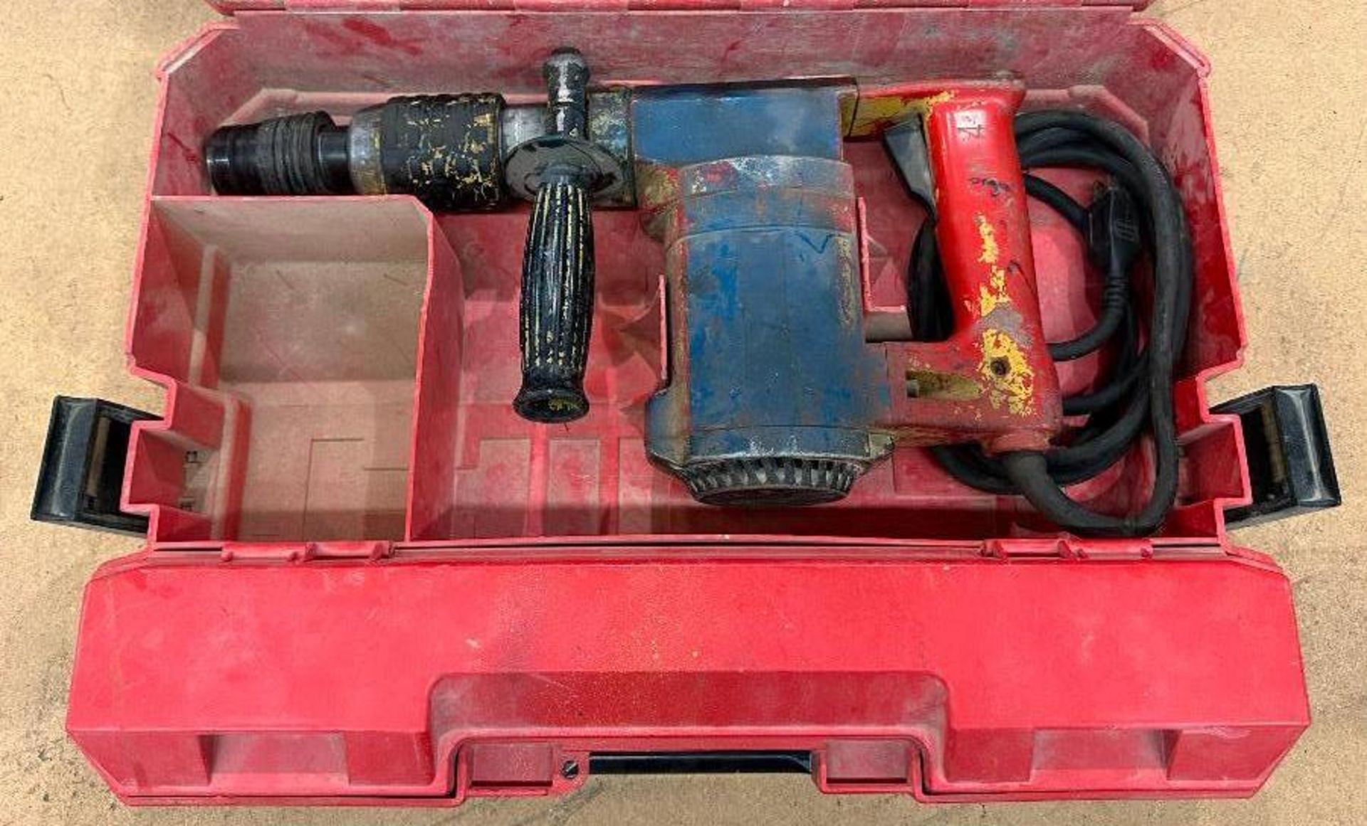 ELECTRIC ROTARY HAMMER WITH CASE