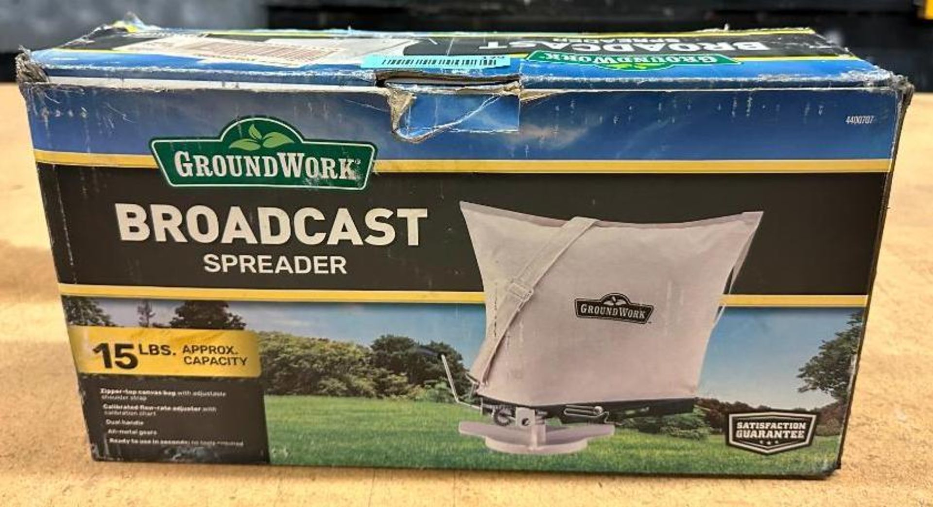 15 LB. BROADCAST SPREADER