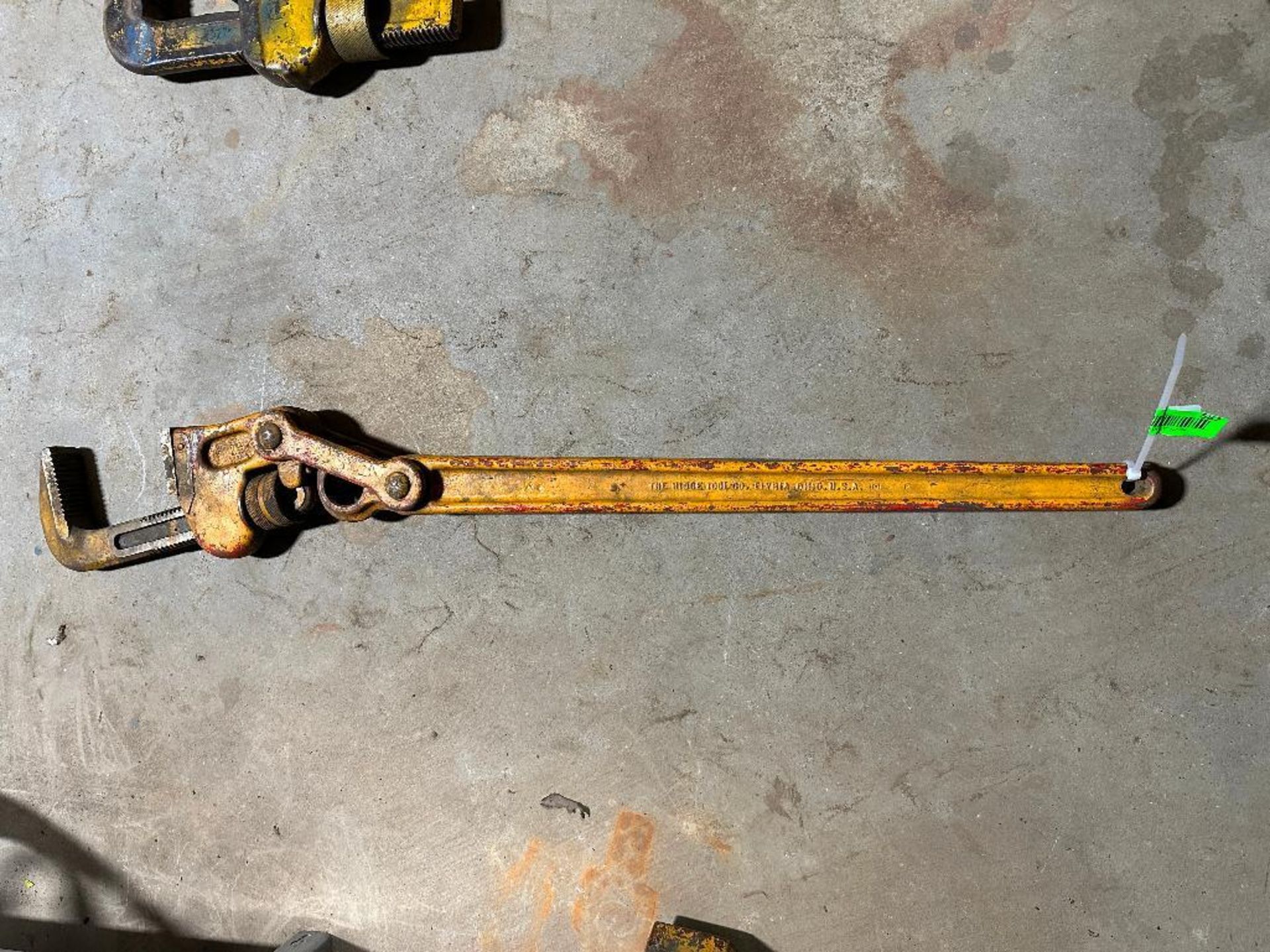 48" PIPE WRENCH