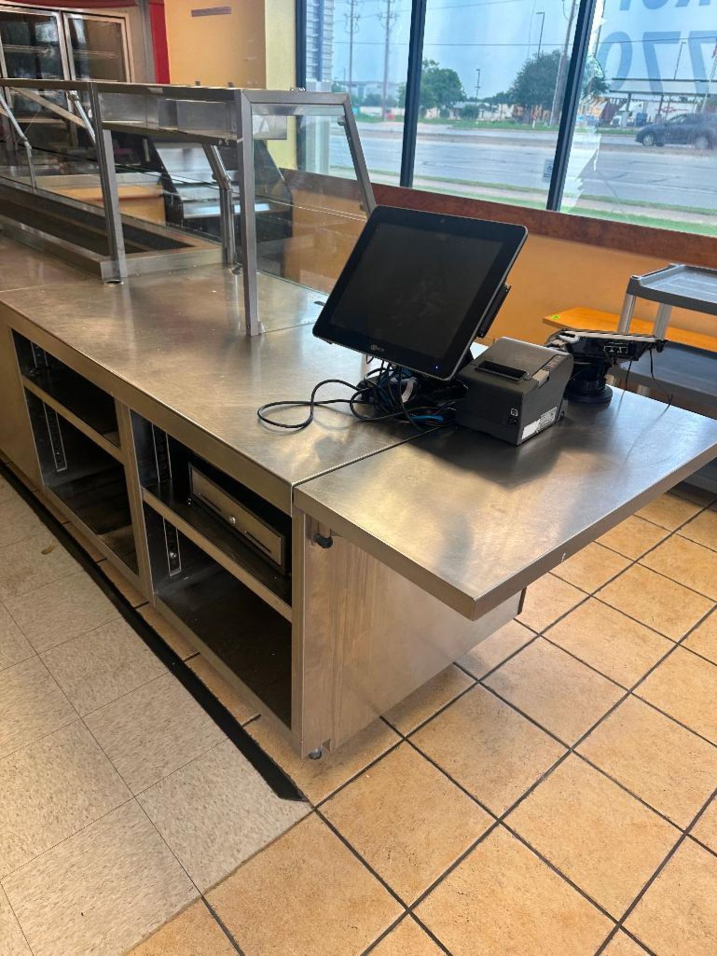 DESCRIPTION 15' OF STAINLESS SALES COUNTER, IN THREE SECTIONS. ADDITIONAL INFORMATION 6' CORNER SECT - Image 4 of 5