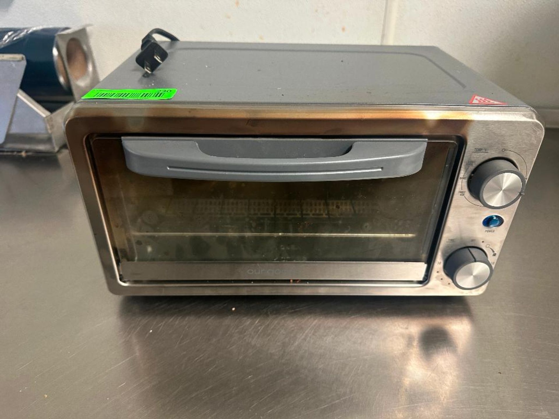 DESCRIPTION HOUSE HOLD COUNTER TOP TOASTER OVEN. LOCATION 180 East Whitestone Blvd #164, Cedar Park,