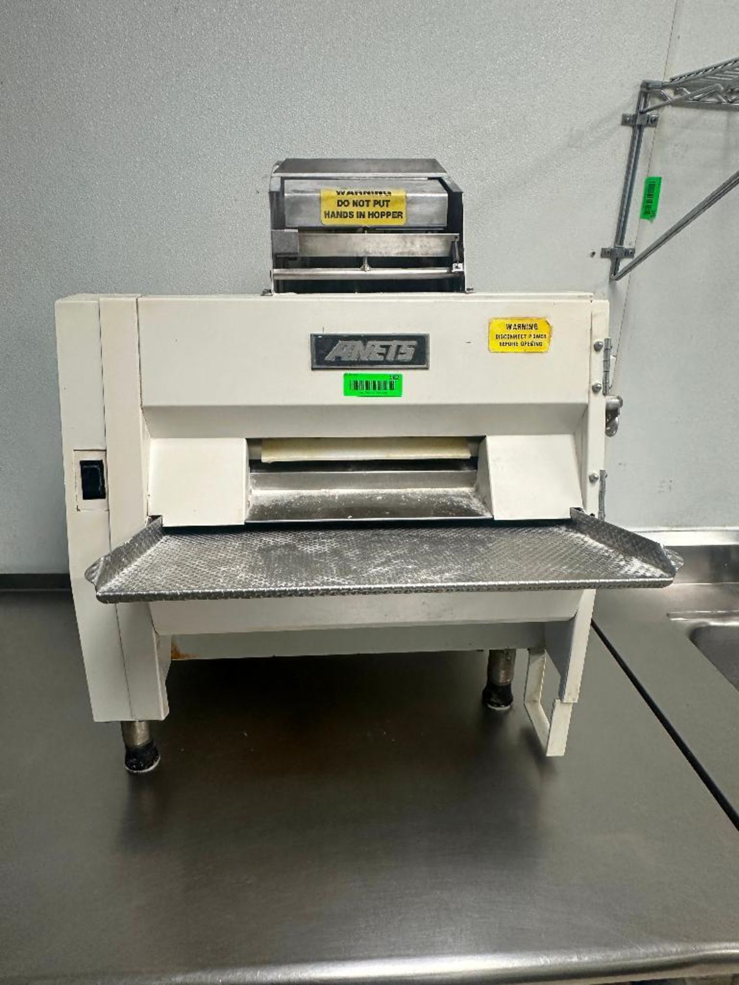 DESCRIPTION ANETS SDE-21 DOUGH ROLLER. RETAILS NEW FOR $4500 BRAND / MODEL: ANETS SDR-21 ADDITIONAL