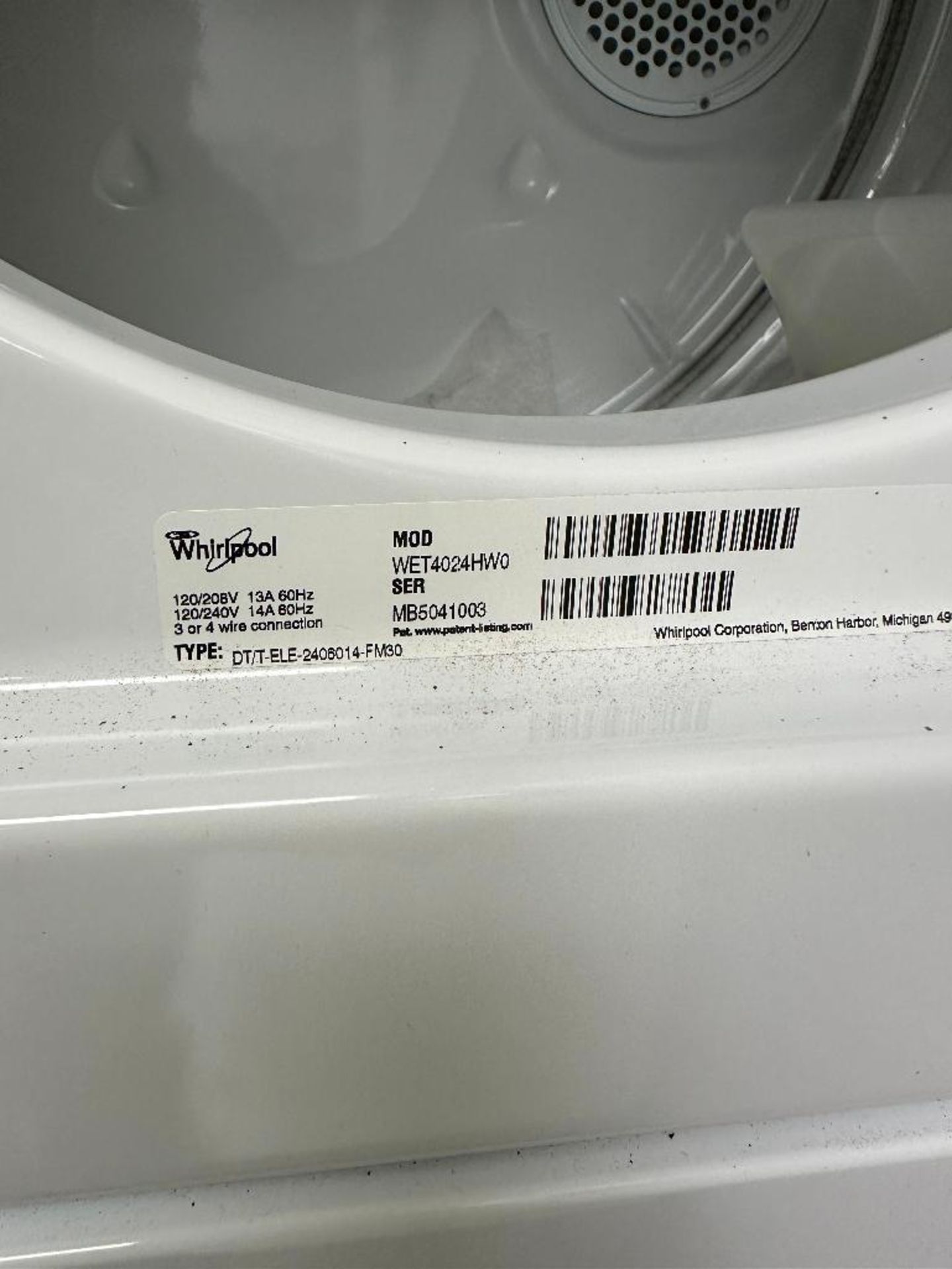 DESCRIPTION WHIRLPOOL WASHER AND DRYER ALL IN ONE BRAND / MODEL: WHIRLPOOL LOCATION �5017 Teasley La - Image 4 of 5