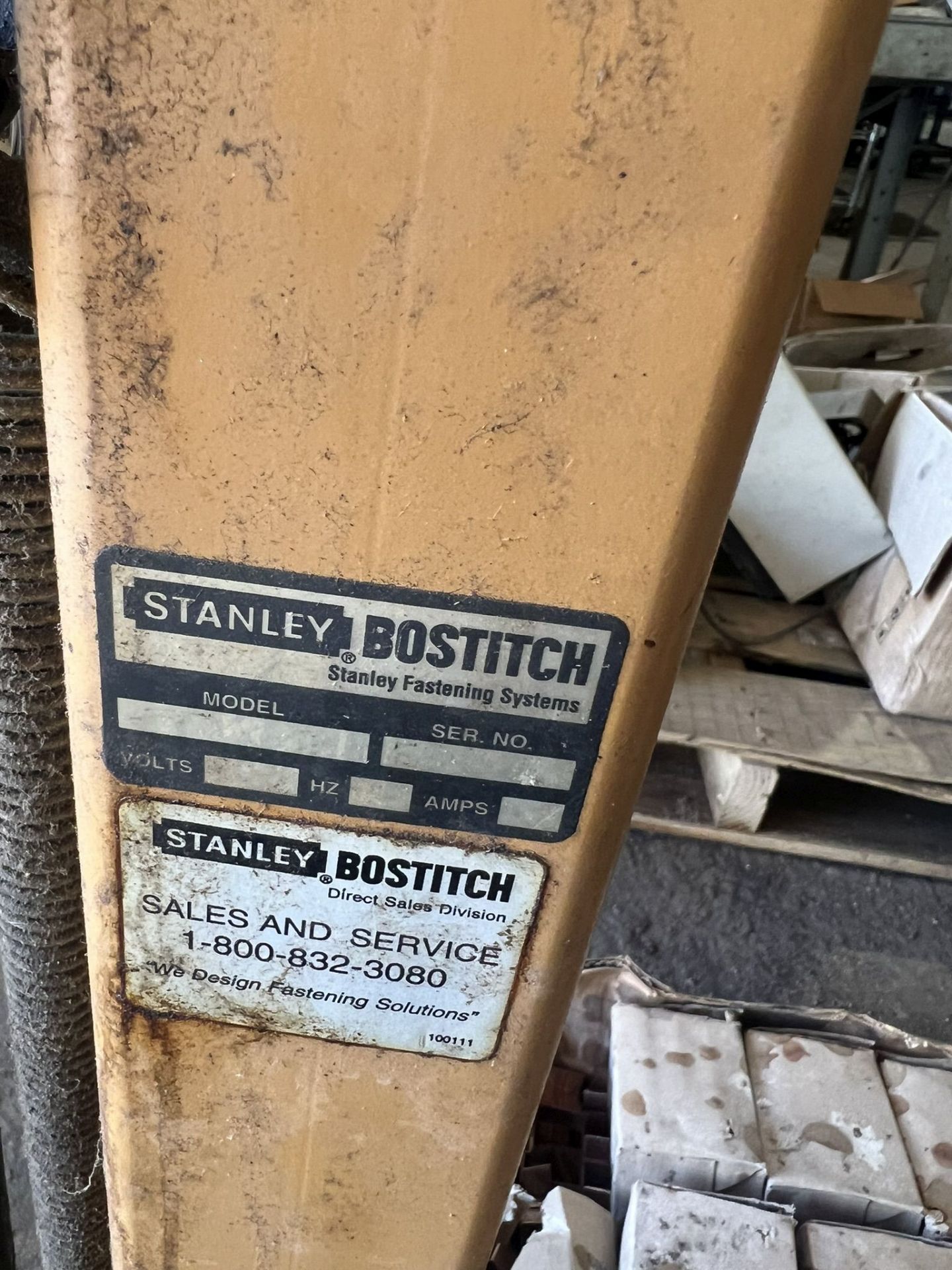 Stanley Bostitch Foot Control Stapler & Heavy Duty Staples - Image 2 of 2