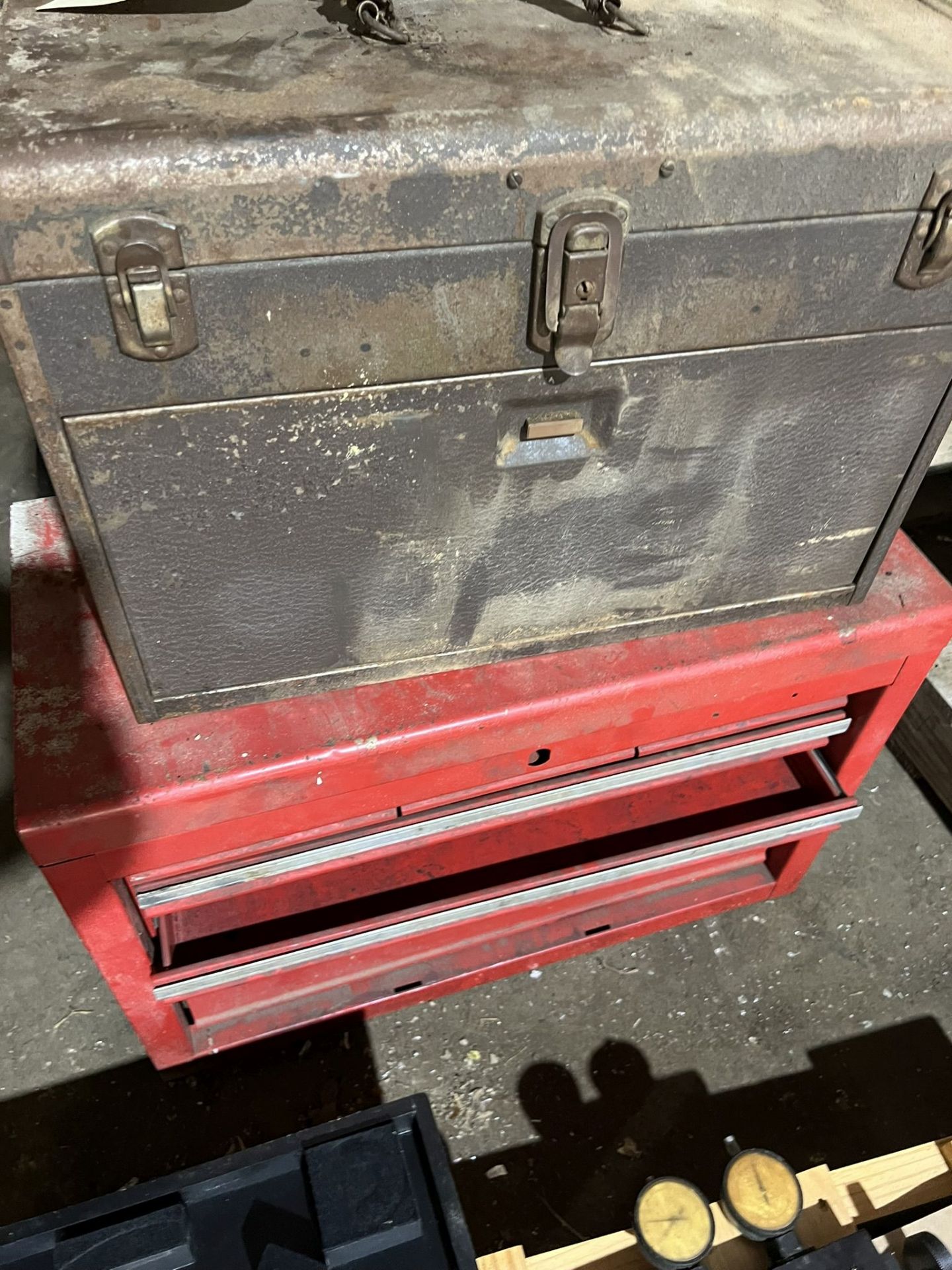 2 Toolboxes