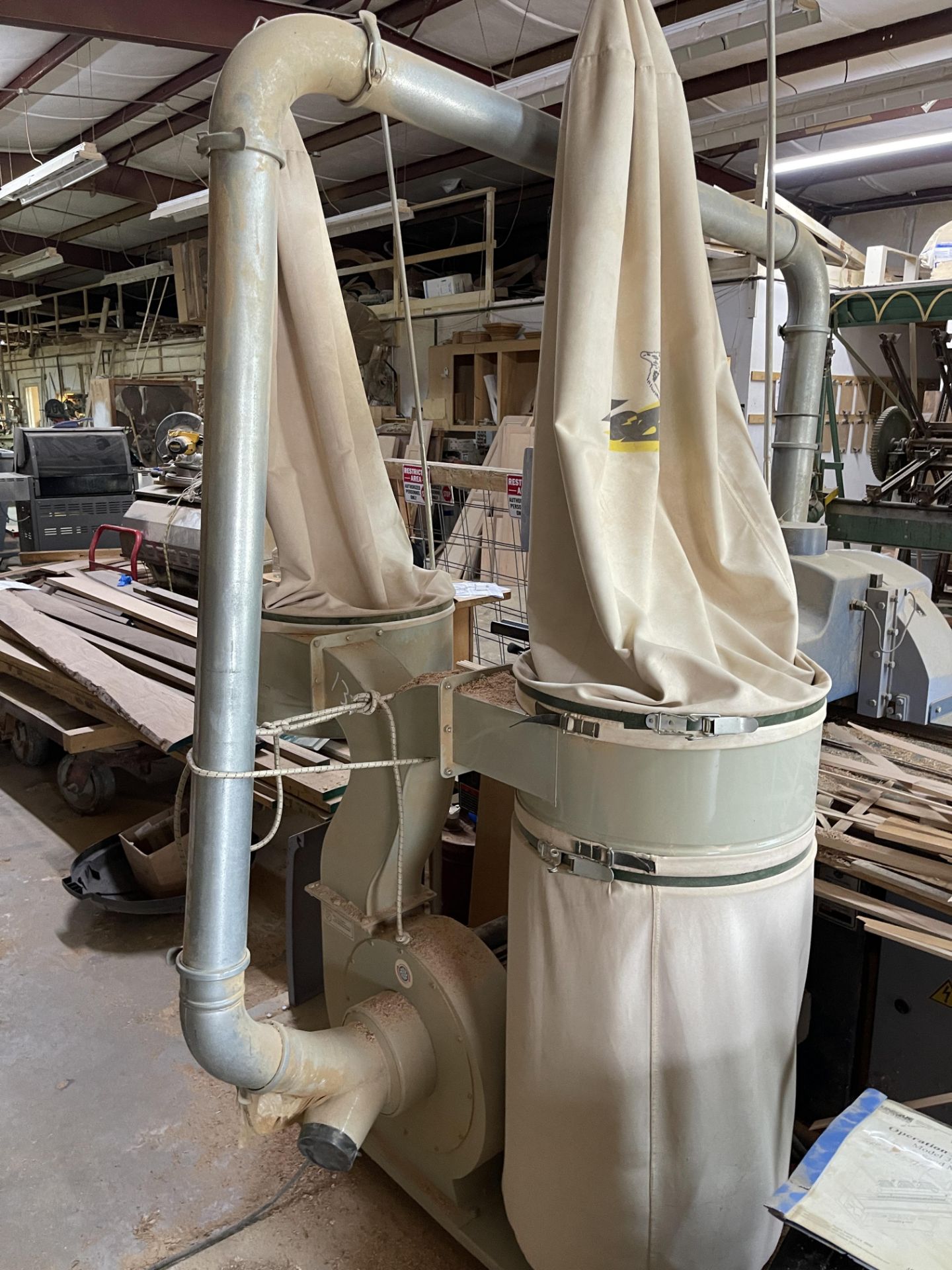 Double Dust Collector