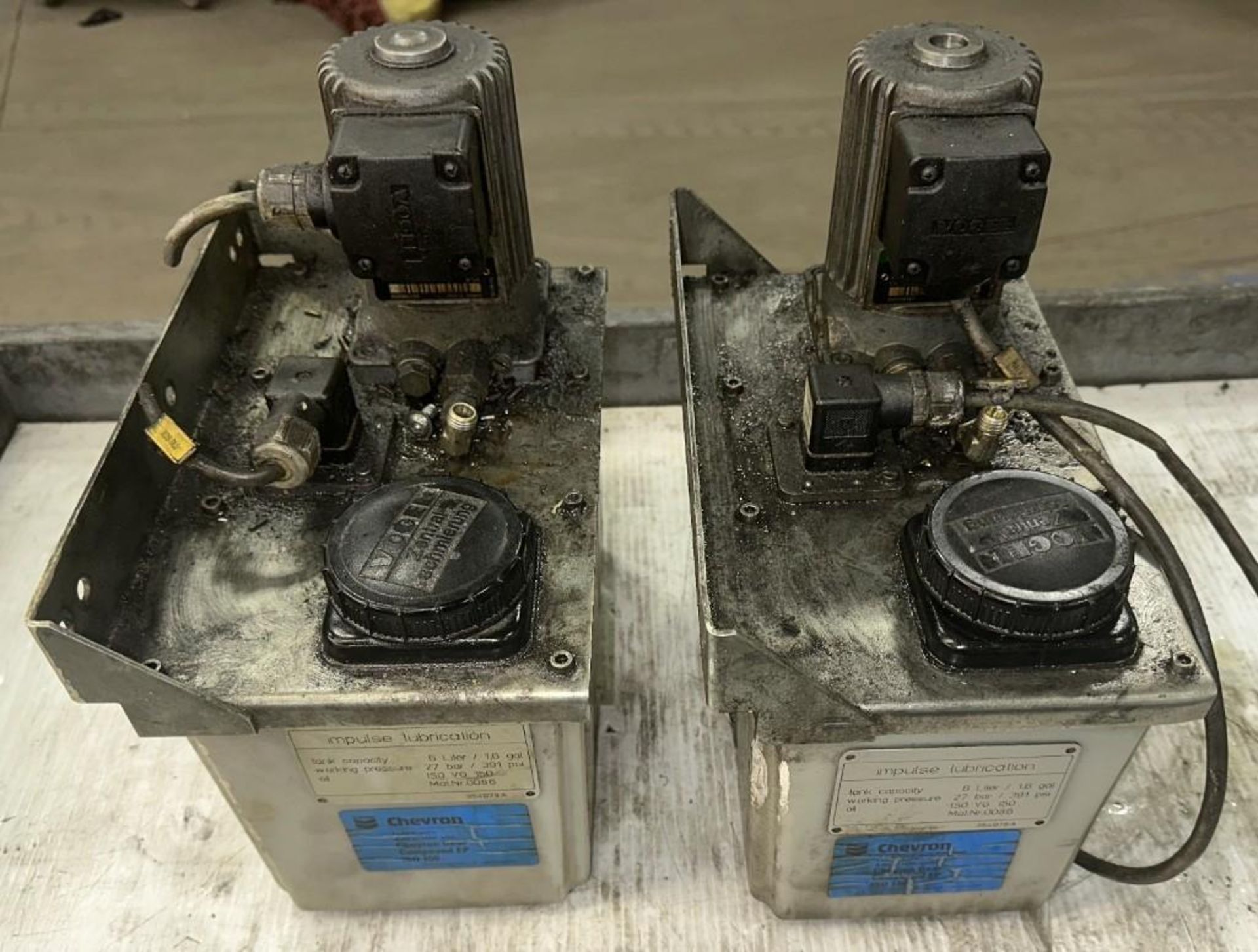 Lot of (2) Vogel Impulse Lubrication Pumps - Image 2 of 8