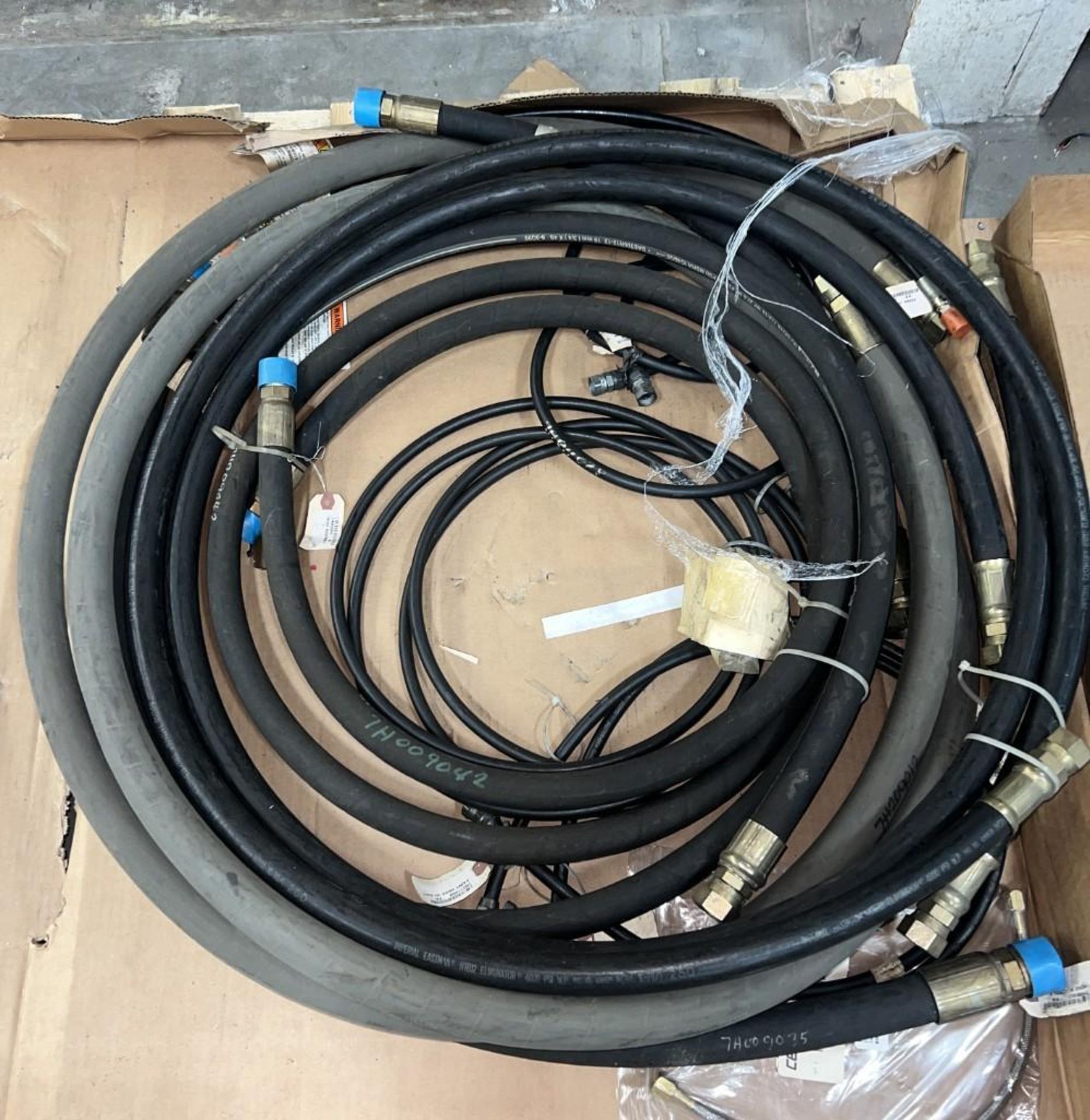 Lot of Hydraulic Hoses - Image 2 of 4