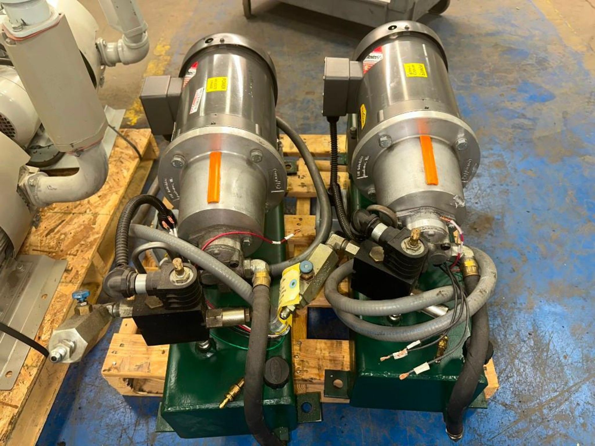 Lot of (2) Hydraulic Pump Units w/Tanks & Baldor #CM3613T Spec. 36A002T850H1 Industrial Motors - Image 4 of 6