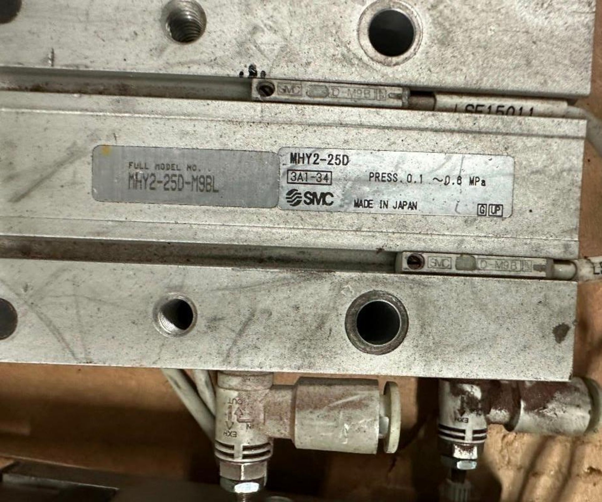 Lot of Misc. SMC Pneumatic Cylinder - Image 8 of 11