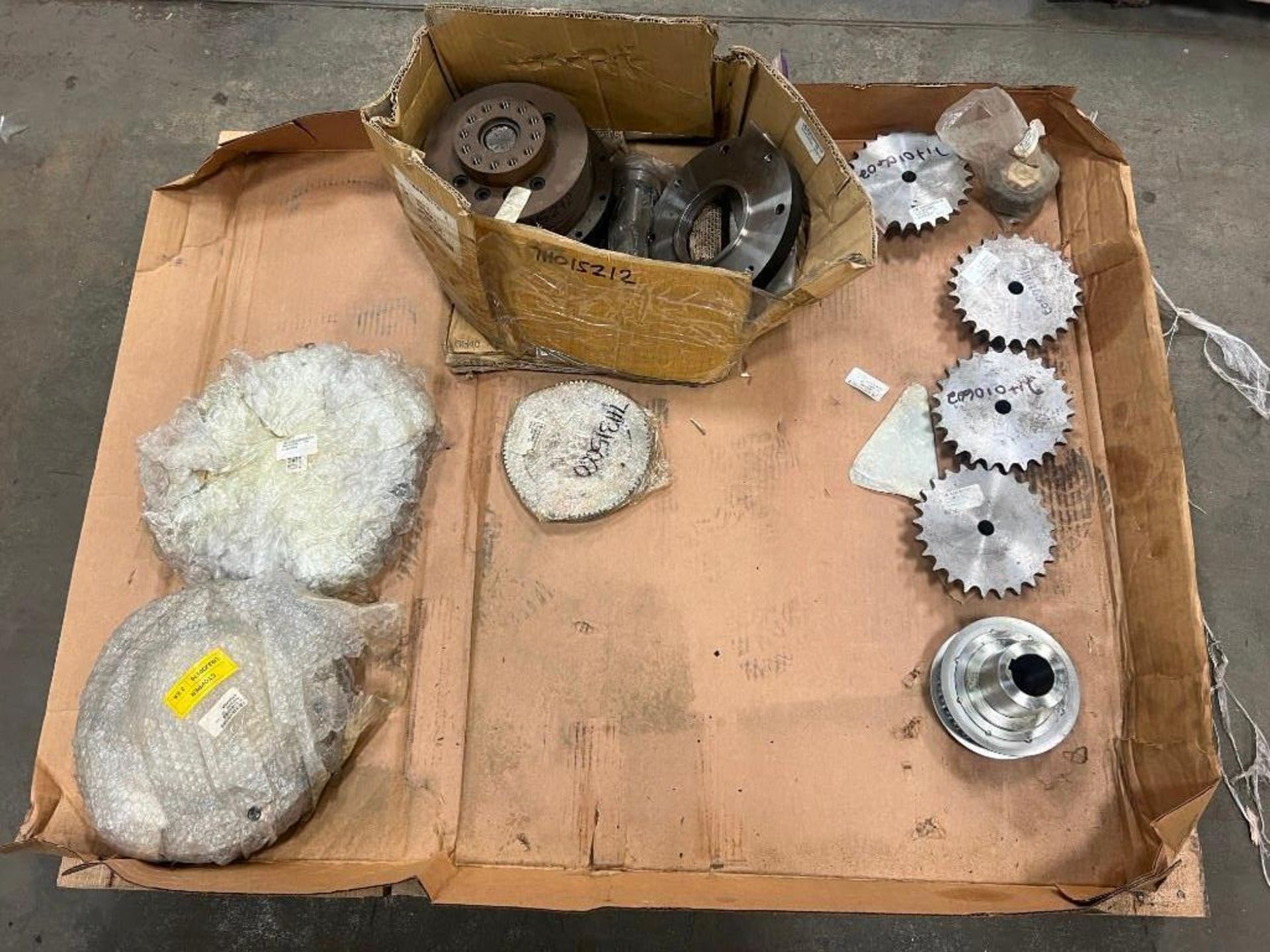 Misc. Lot of Sprockets, Gears, Stoppers - Image 2 of 8