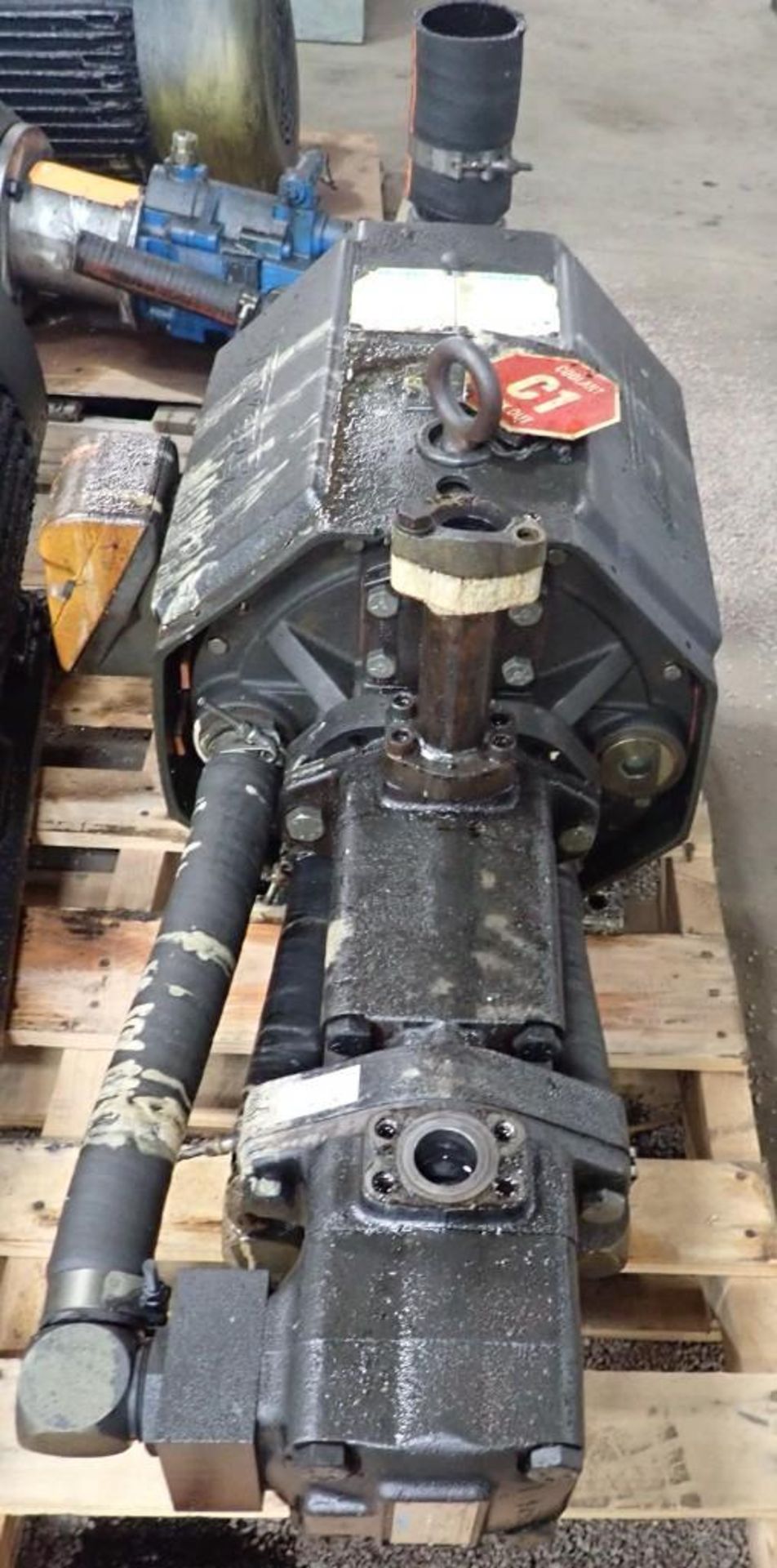 Vickers Integrated Motor Pump #MP22-B2-R-V112N - Image 2 of 4