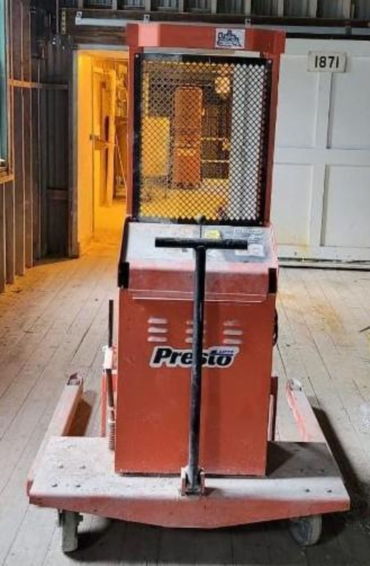 Presto #WPS4248-10 Electric Pallet Stacker / Forklift - Bild 4 aus 5