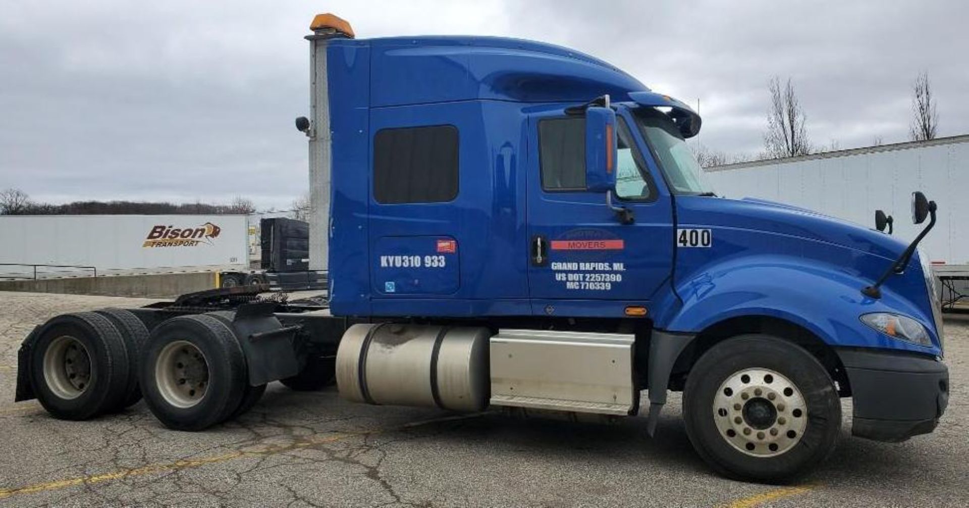 2014 Navistar Prostar Tractor