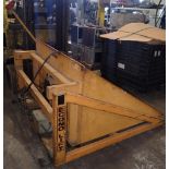 4000 LB. ECONOLIFT TILTER