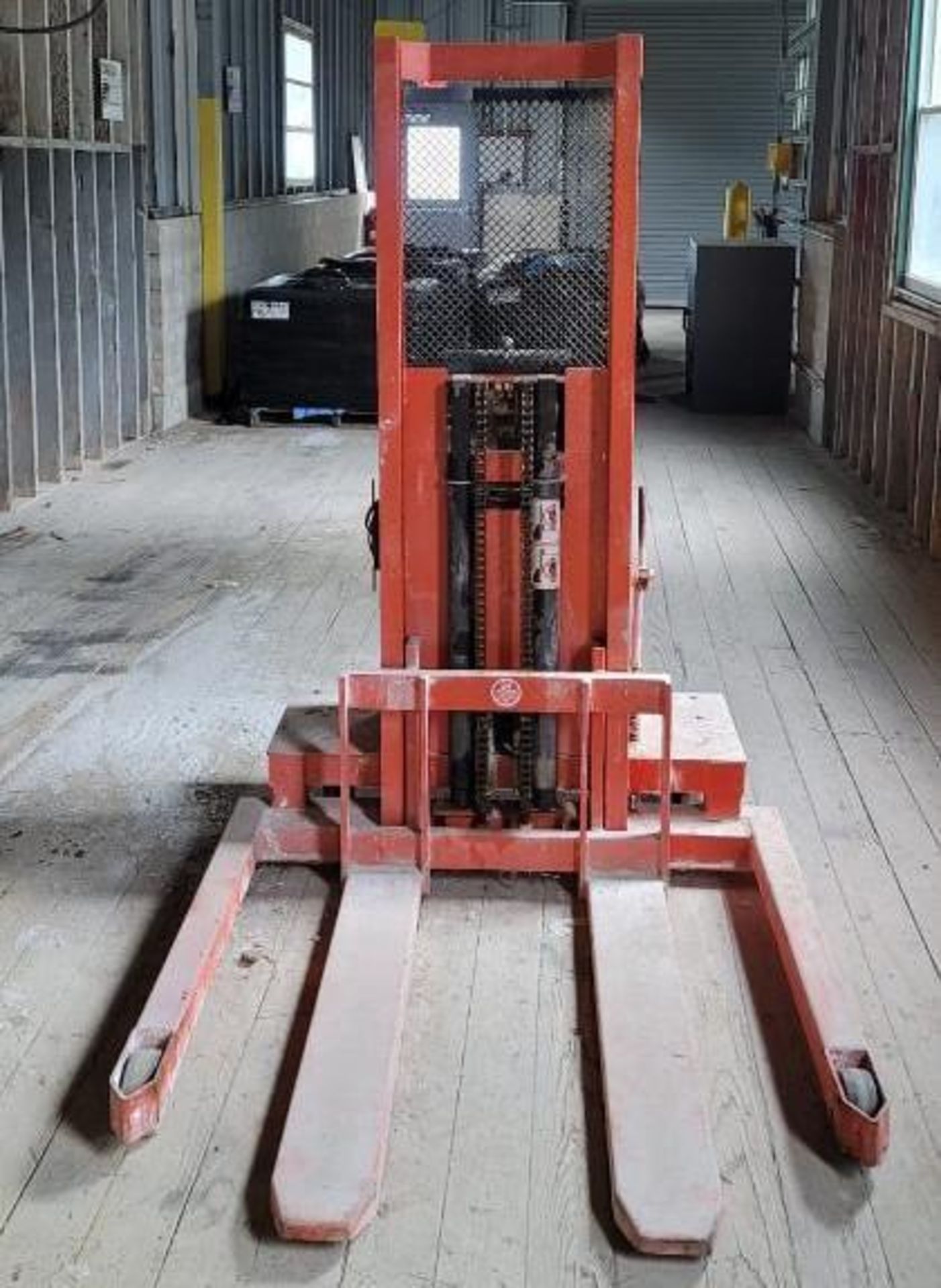 Presto #WPS4248-10 Electric Pallet Stacker / Forklift