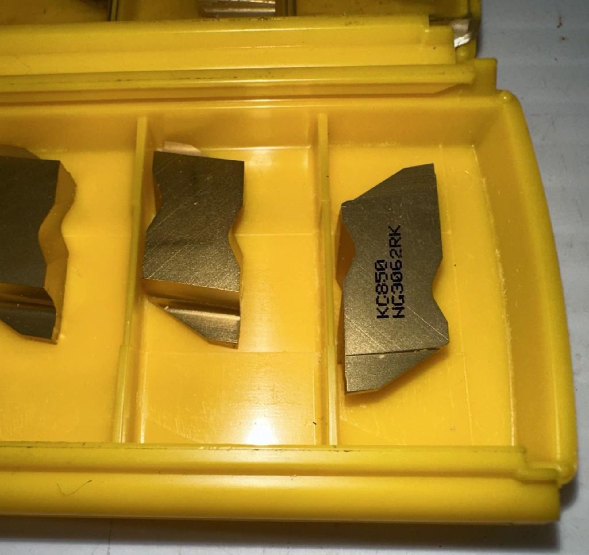 Lot of Kennametal #NG3062RK/KC850 Carbide Inserts - Image 2 of 3