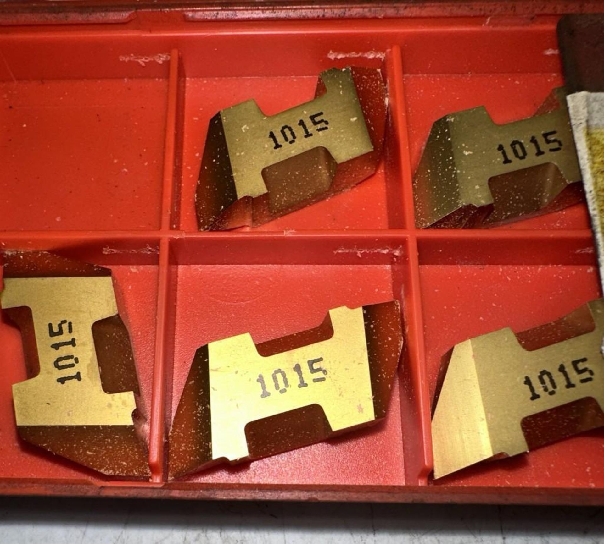 Lot of Sandvik #TLTP-4L Carbide Inserts - Image 2 of 3