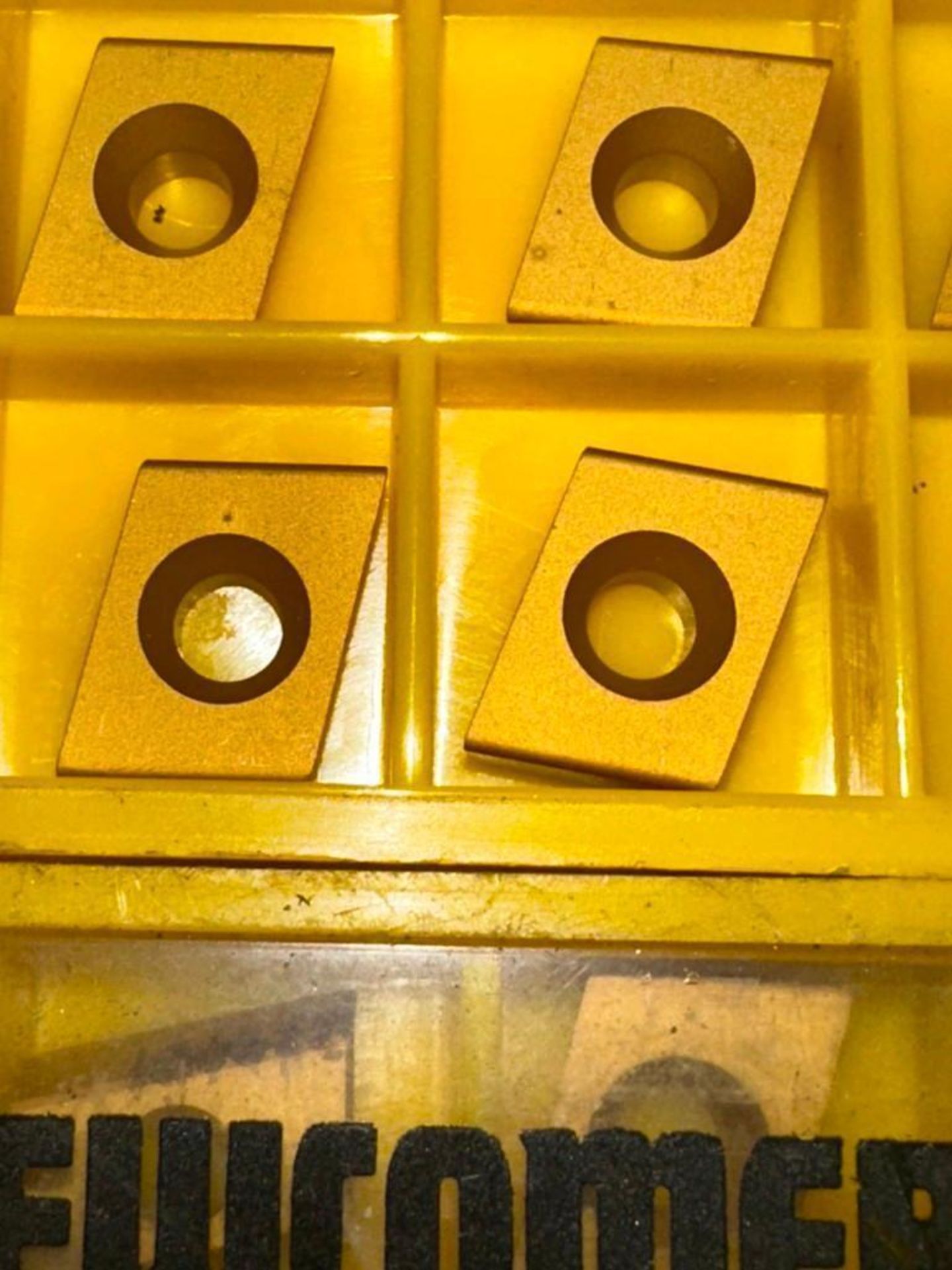 Lot of Newcomer #NCDE-323R05A Carbide Inserts - Image 3 of 4
