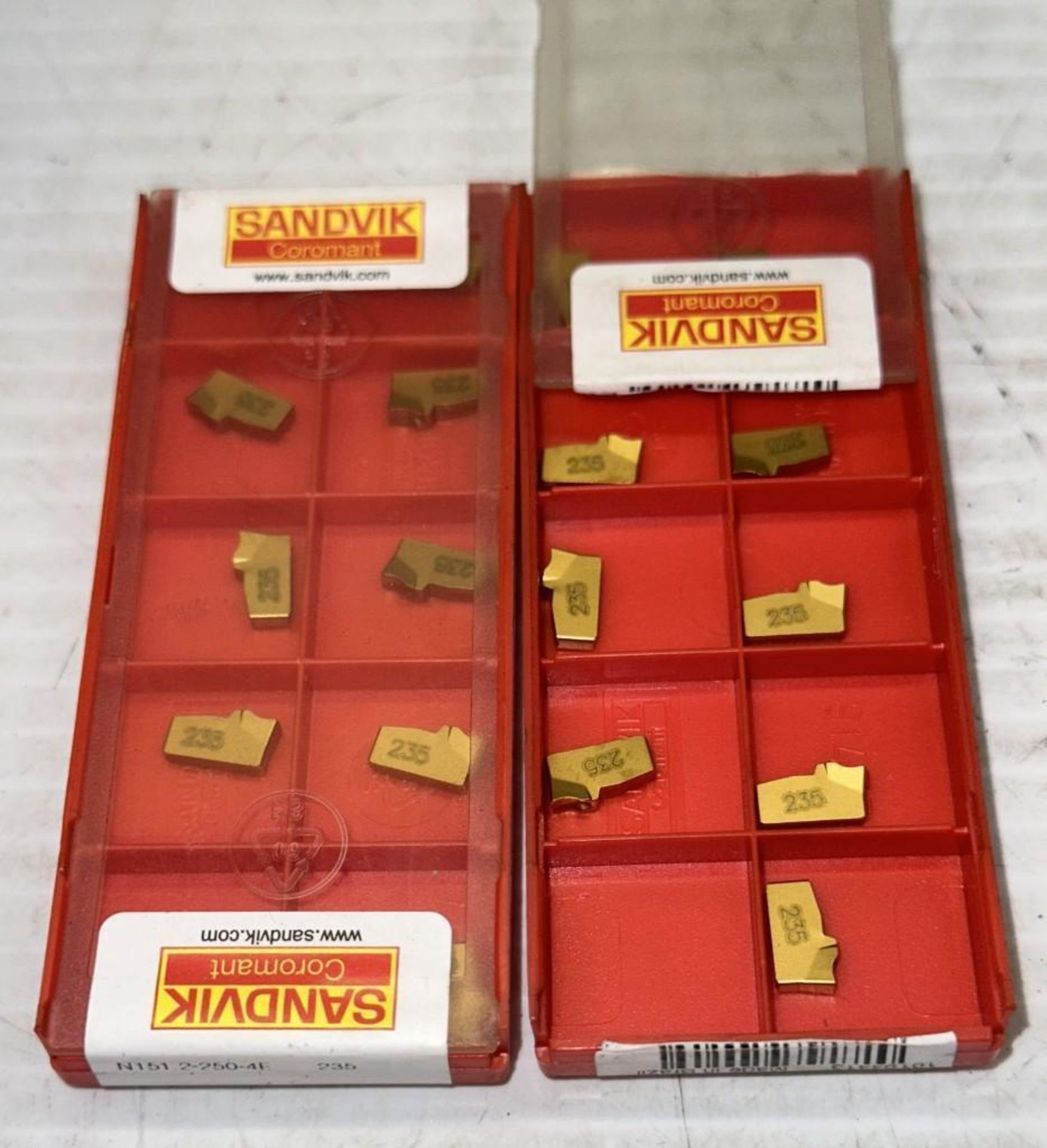 Lot of Sandvik #N151.2-250-4E Carbide Inserts