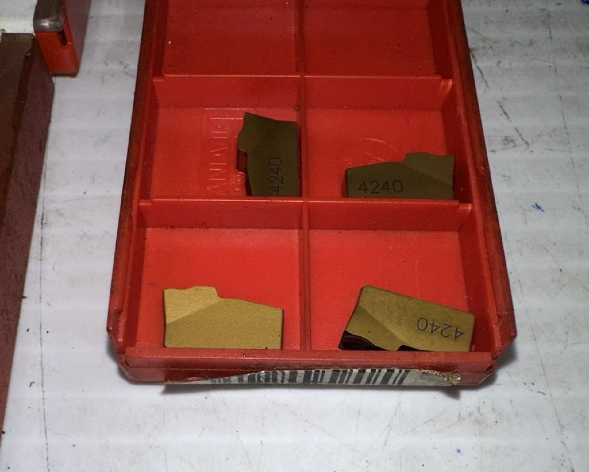 Lot of Sandvik #330.20-40-AA Carbide Inserts - Image 2 of 3