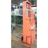 1500 Lb. Presto #B862-2000 Straddle Lift Truck