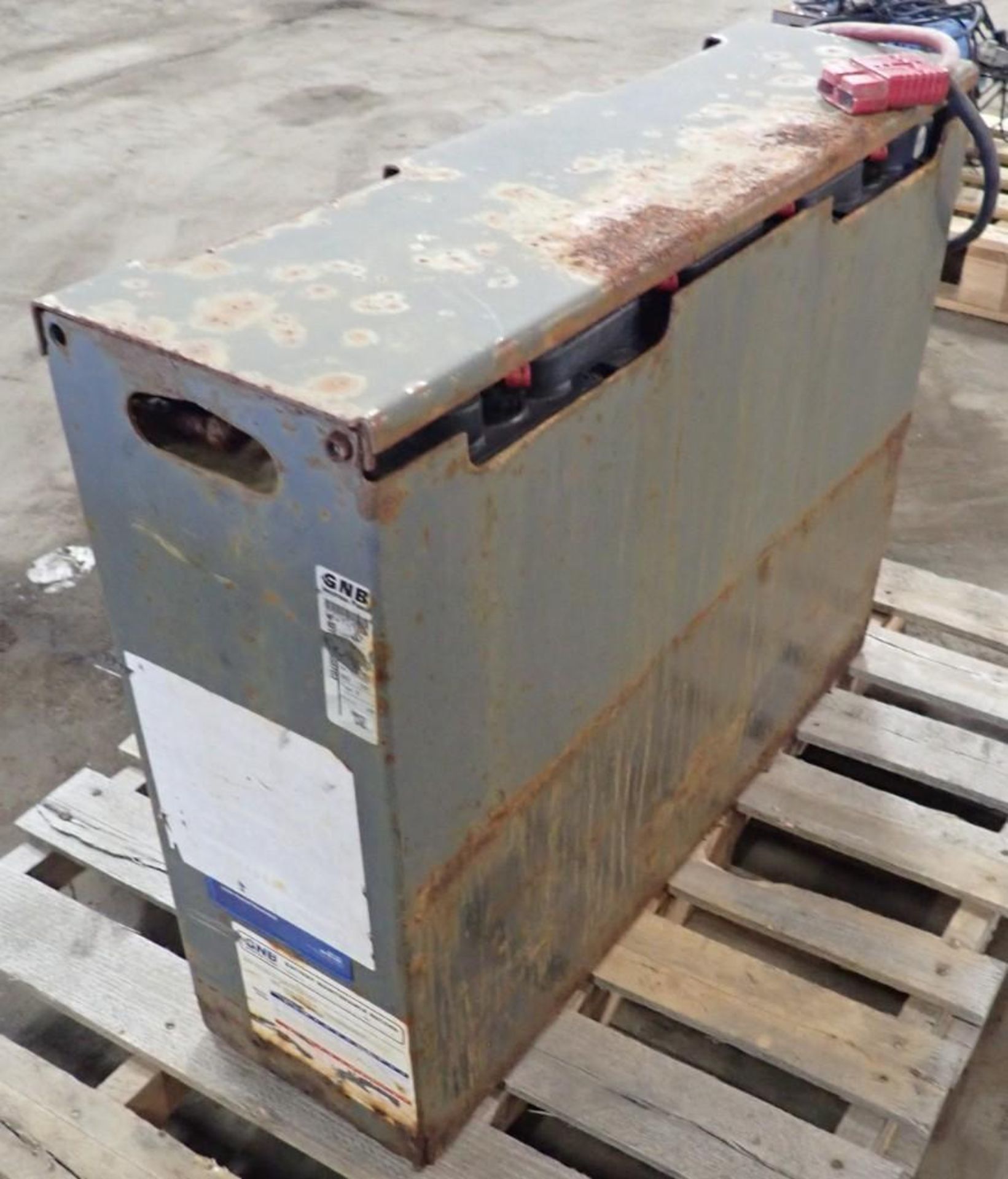 GNB Forklift Battery - For Rebuild - Image 2 of 5
