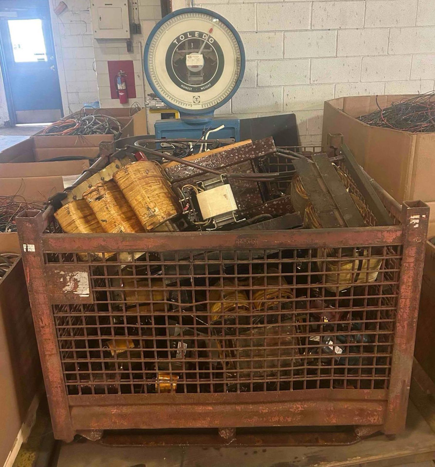 SCRAP COPPER TRANSFORMERS 2,940 LBS. (INCLUDES TARE WEIGHT) - Image 2 of 8