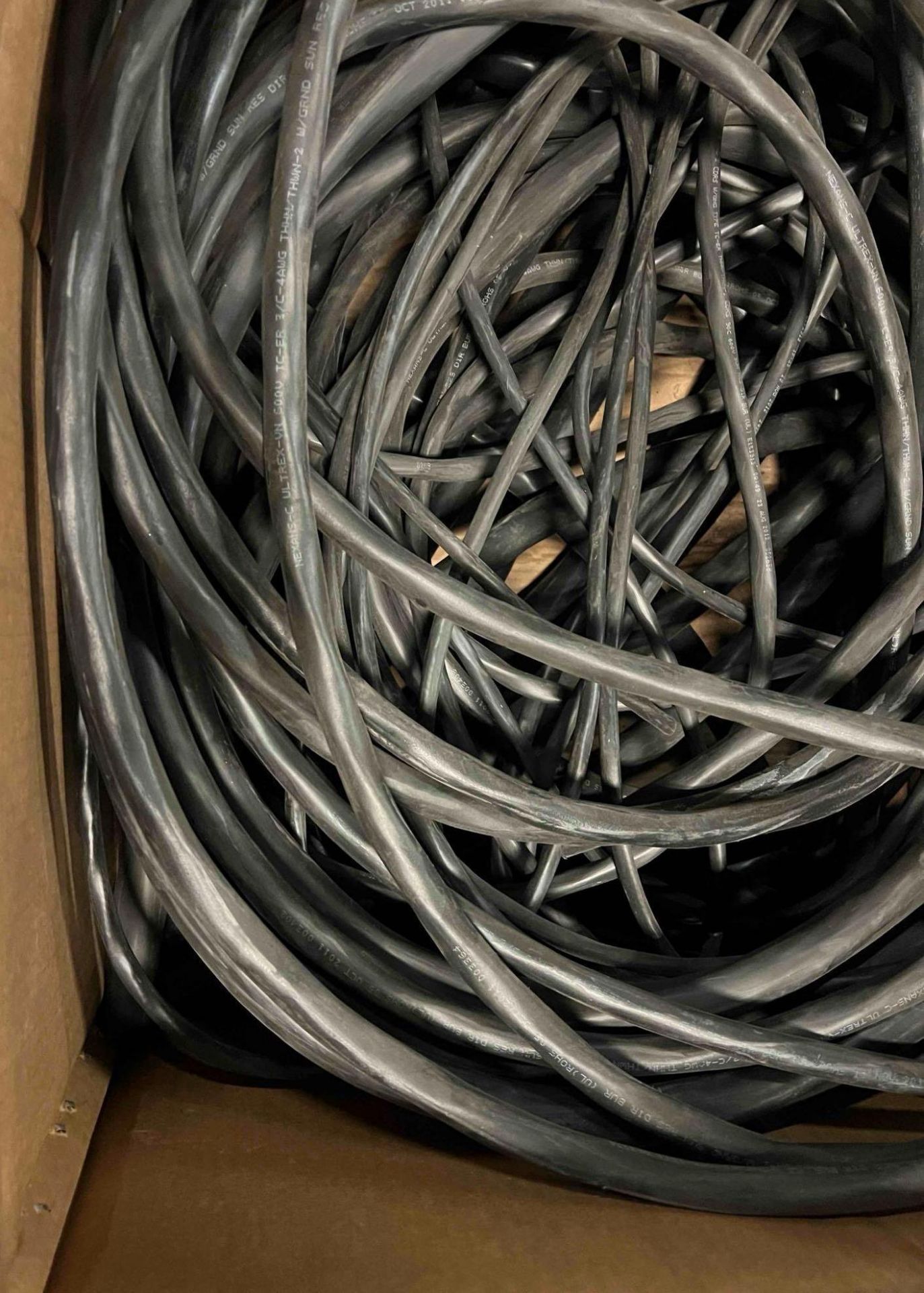 Scrap Wire (Heavy#2) 310 Lbs. (Includes Tare Weight) - Image 6 of 13